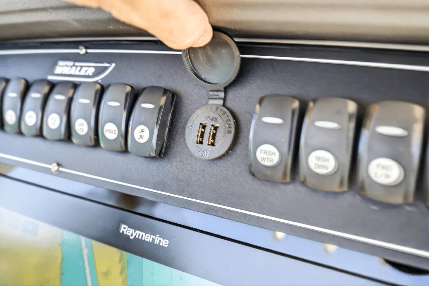 2021 Boston Whaler 330 OUTRAGE Image Thumbnail #70