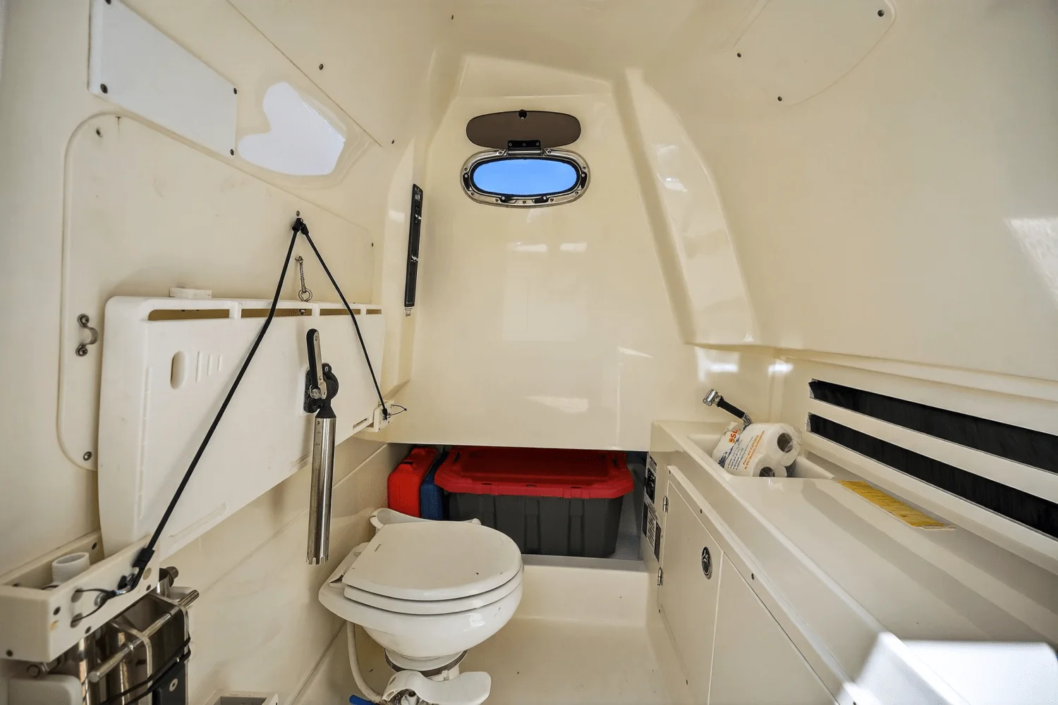 2021 Boston Whaler 330 OUTRAGE Image Thumbnail #45