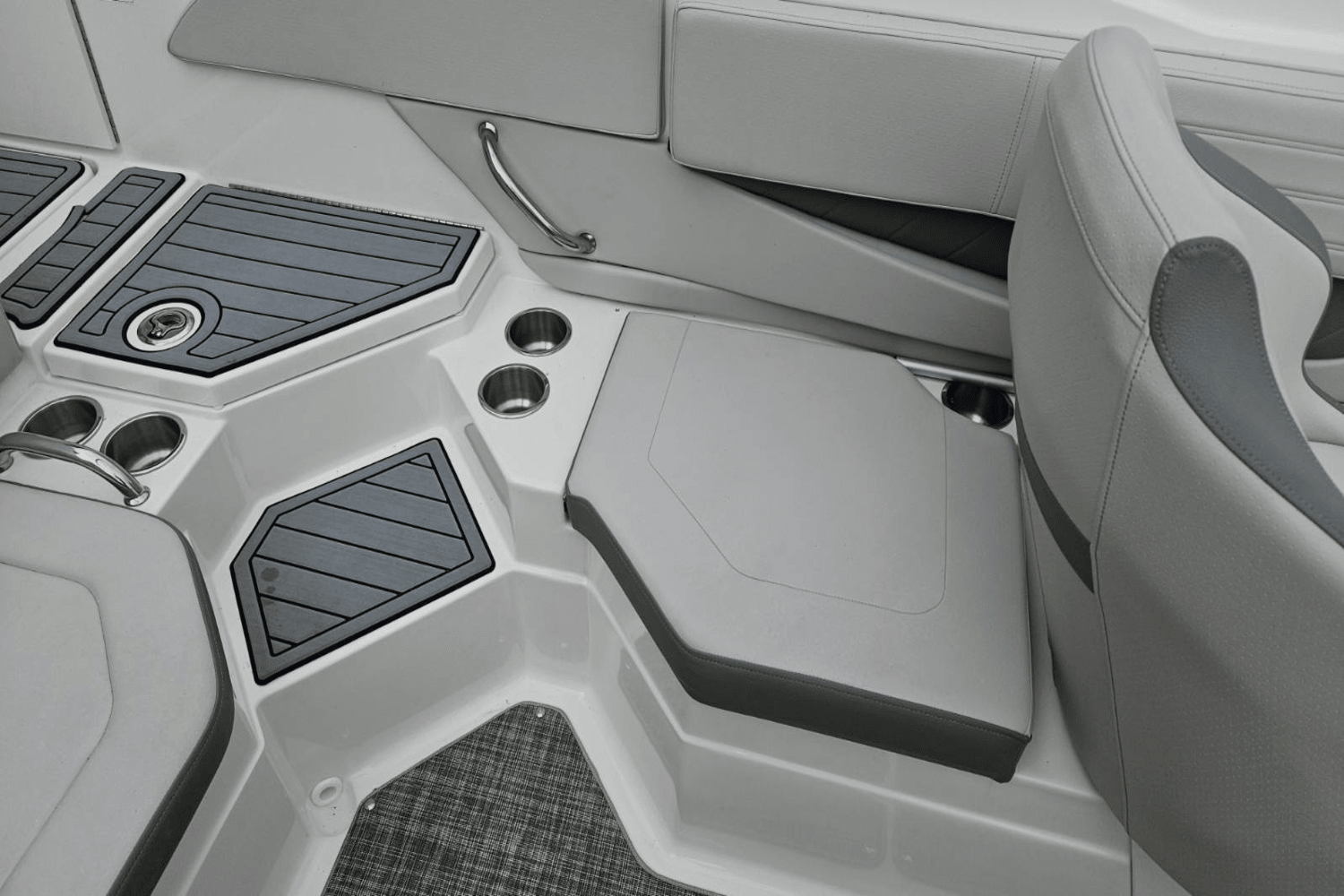 2020 Sea Ray 21 SPX Image Thumbnail #14