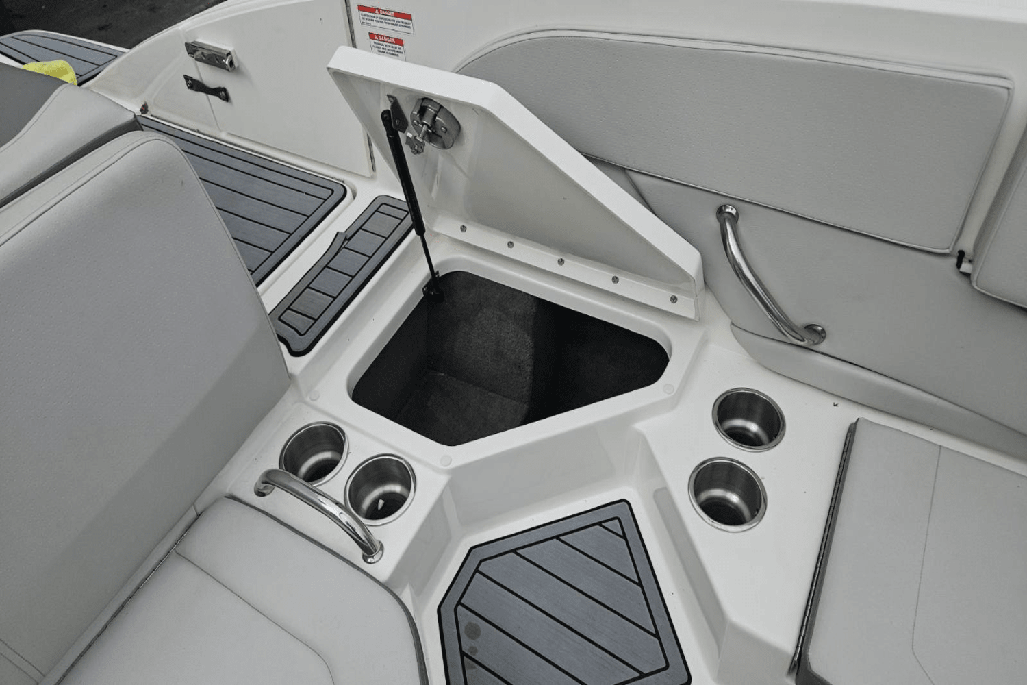 2020 Sea Ray 21 SPX Image Thumbnail #15