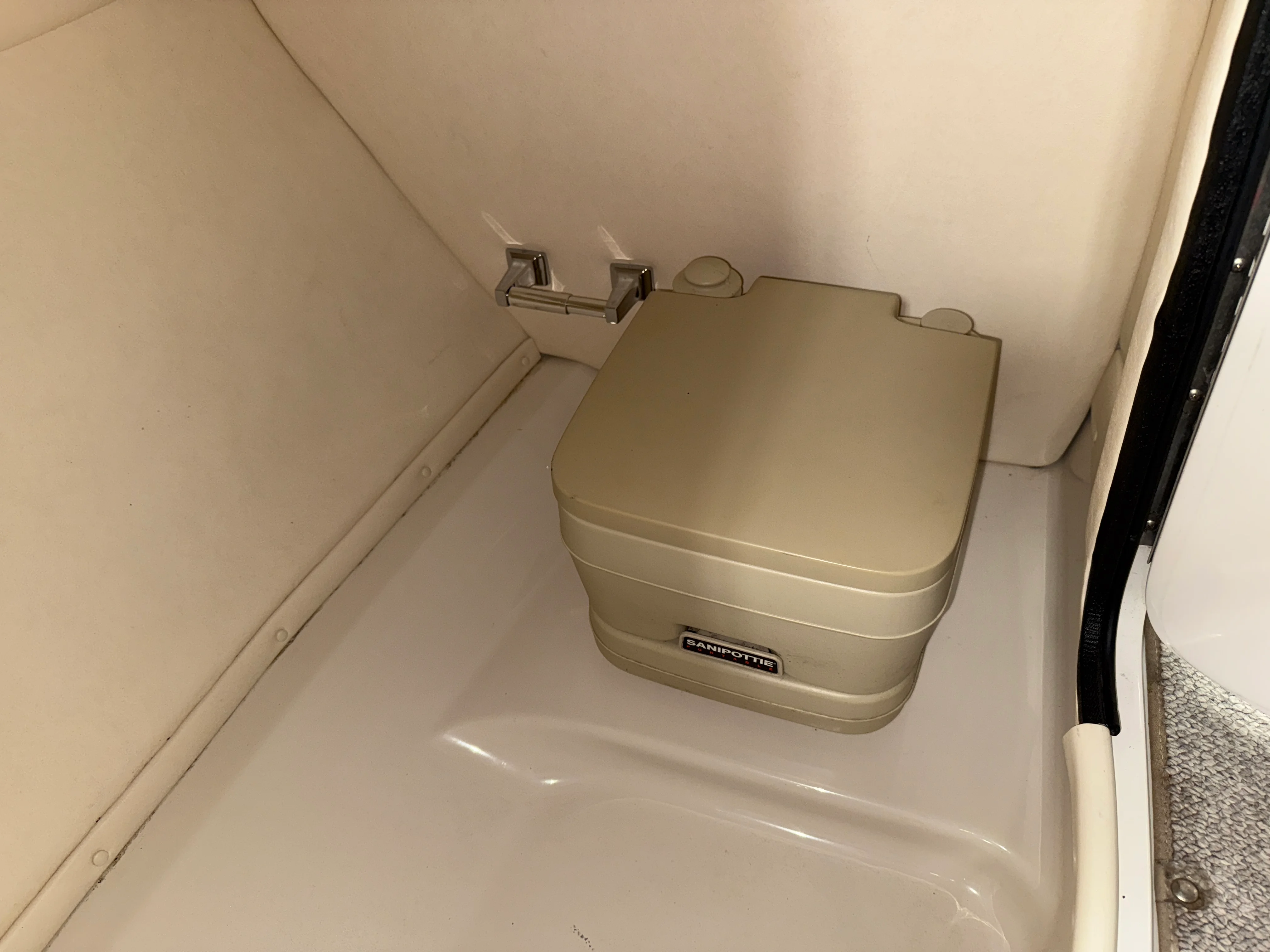 2003 Sea Ray 220 SUNDECK Image Thumbnail #58