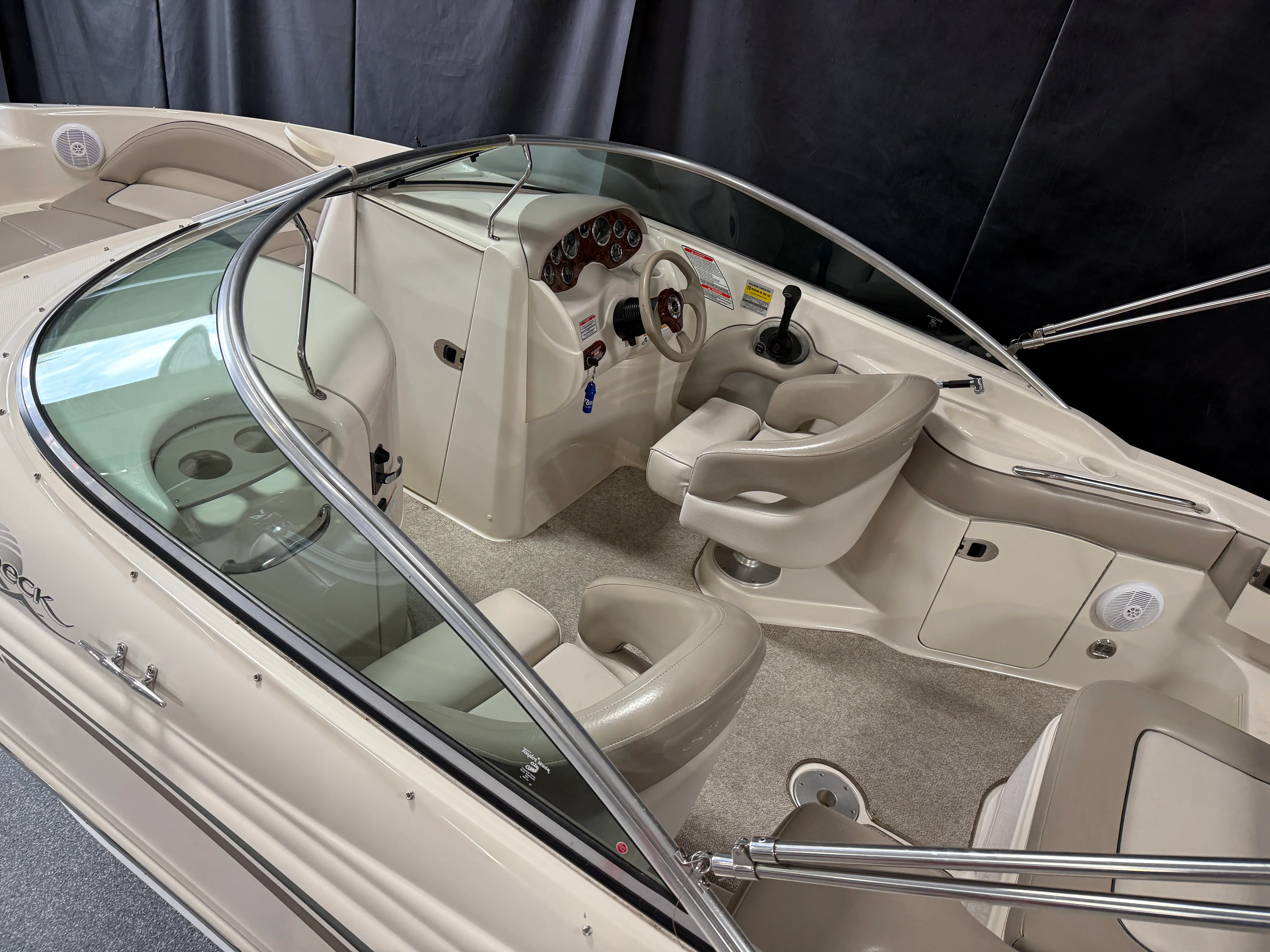 2003 Sea Ray 220 SUNDECK Image Thumbnail #7