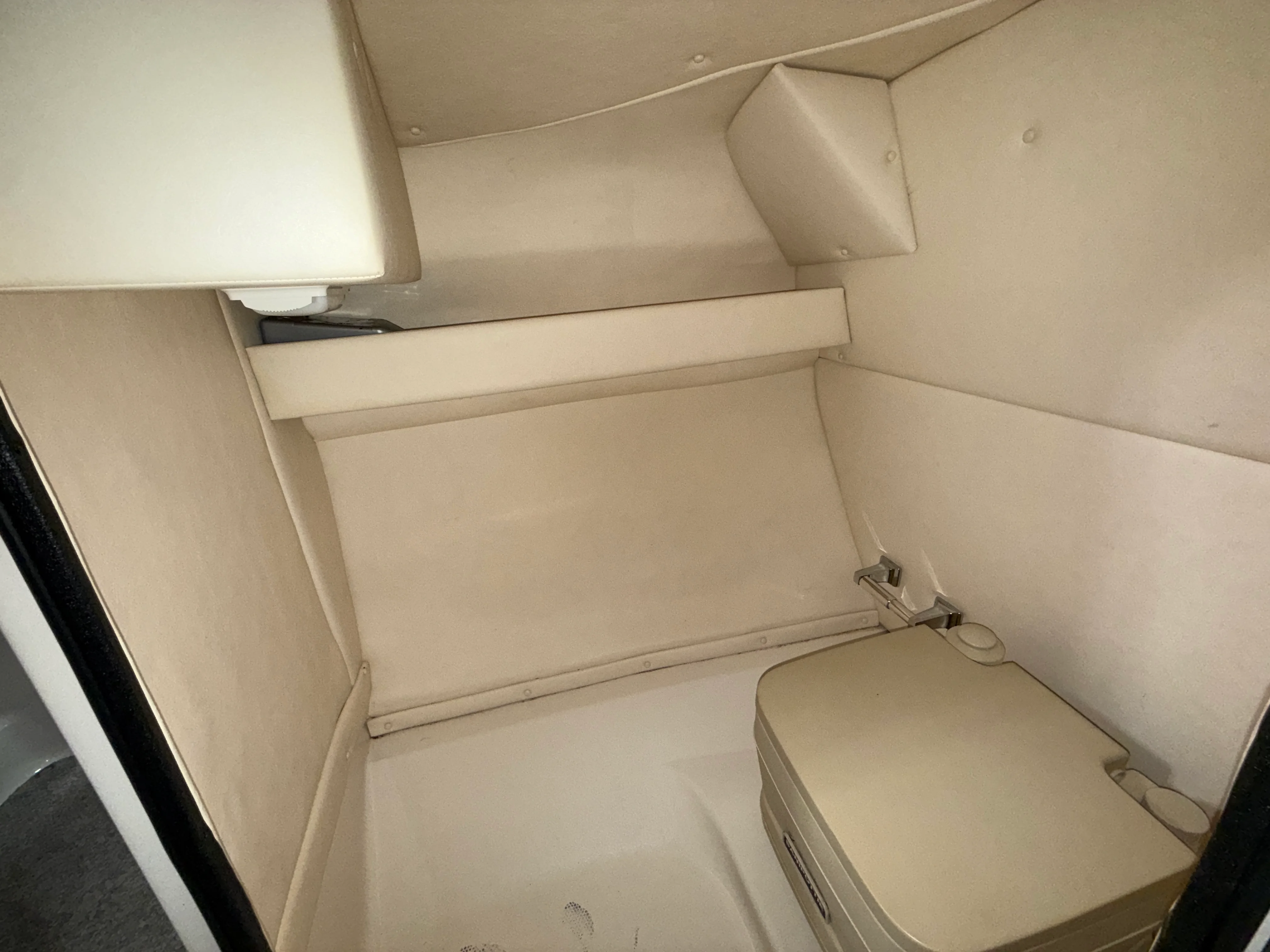 2003 Sea Ray 220 SUNDECK Image Thumbnail #59