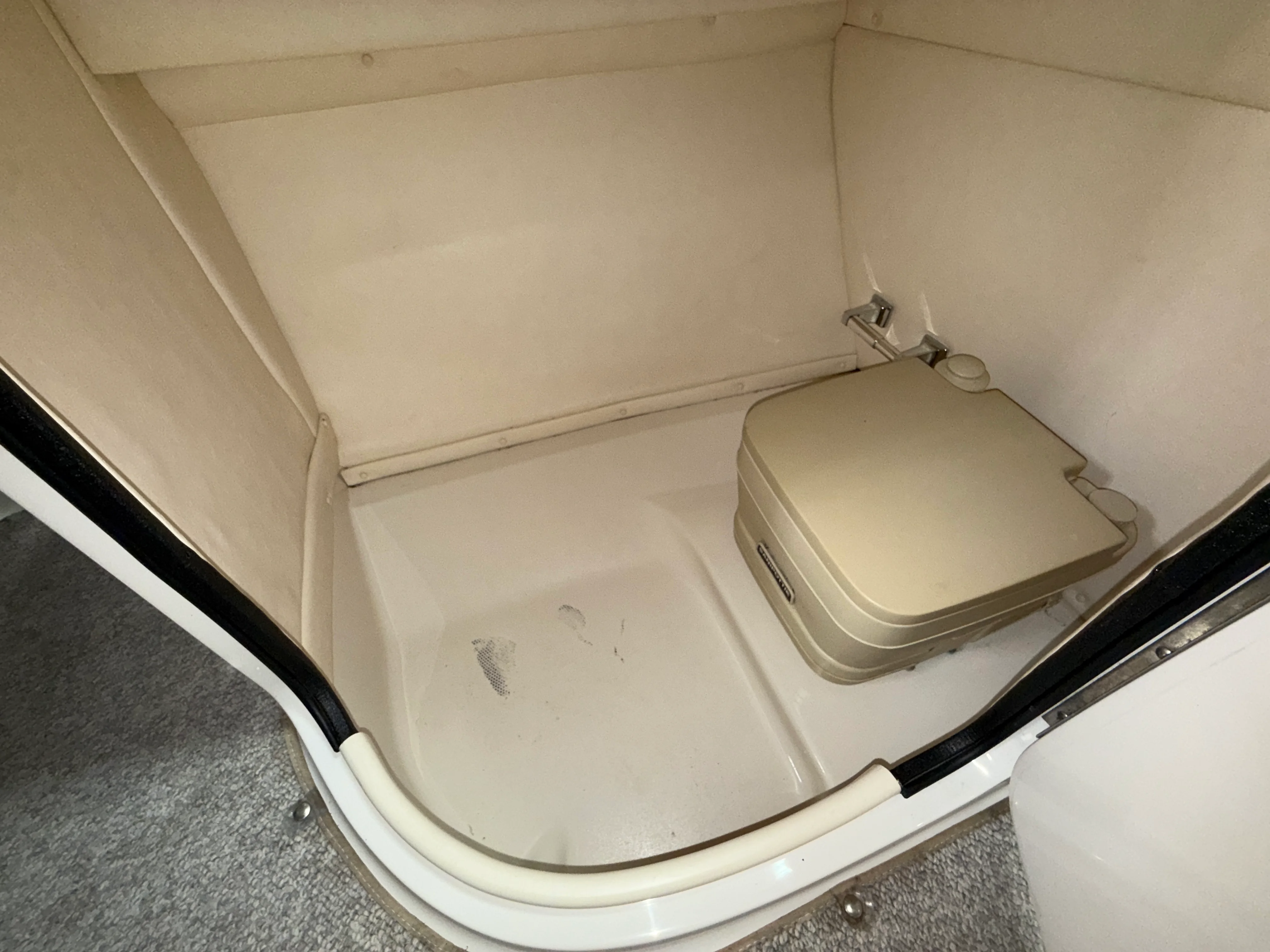 2003 Sea Ray 220 SUNDECK Image Thumbnail #60