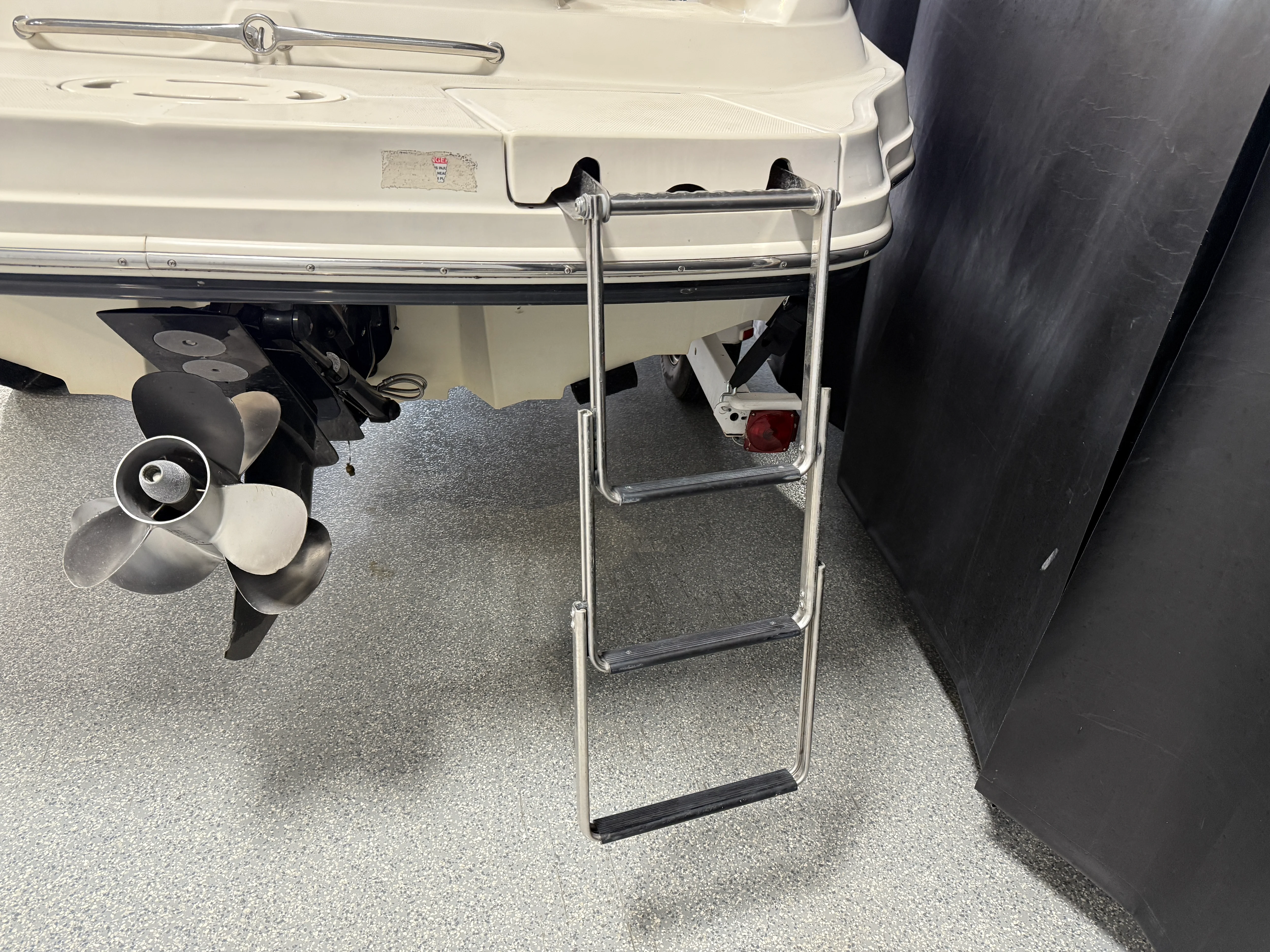 2003 Sea Ray 220 SUNDECK Image Thumbnail #22