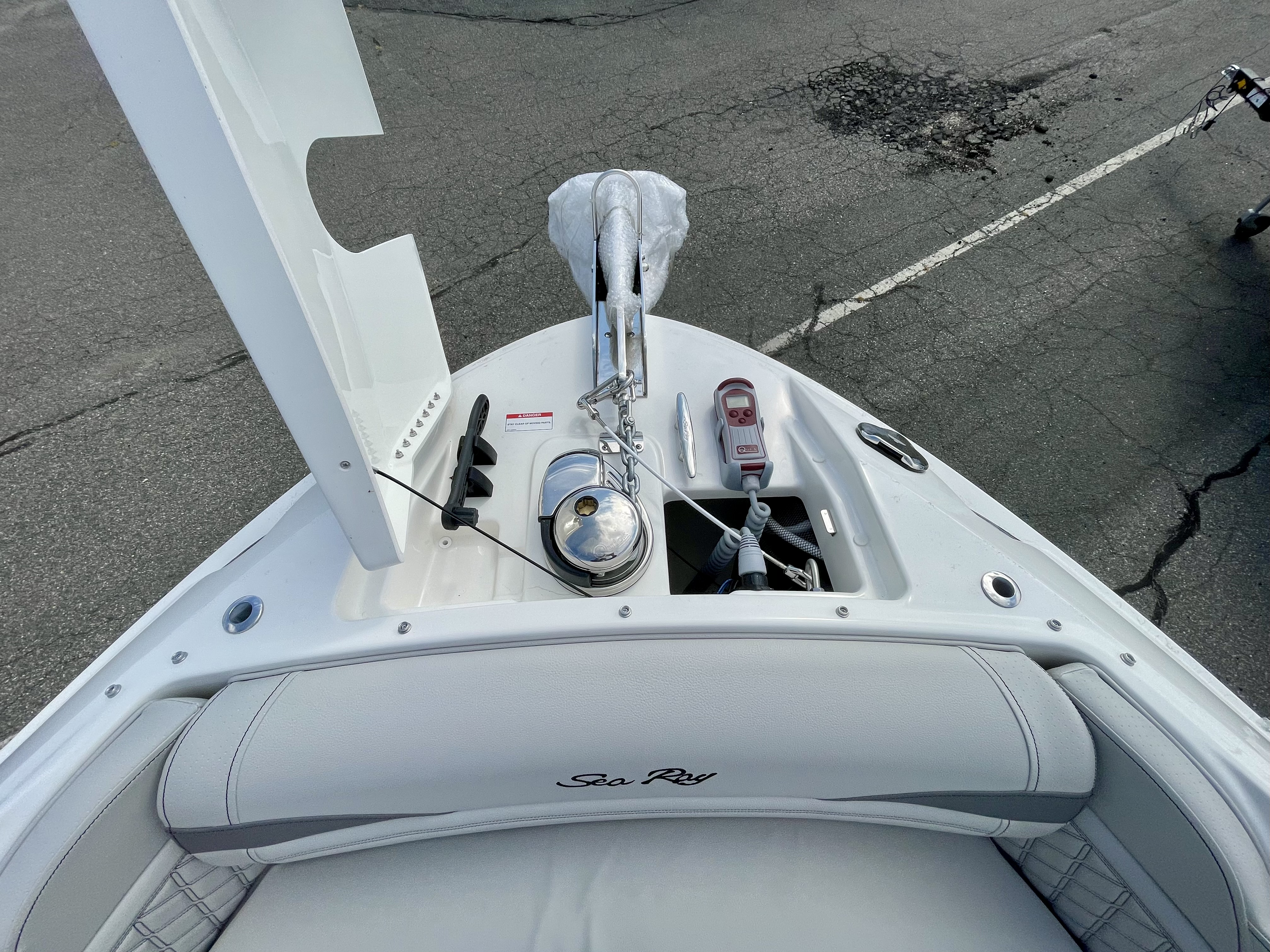 2026 Sea Ray SLX 280 Outboard Image Thumbnail #23