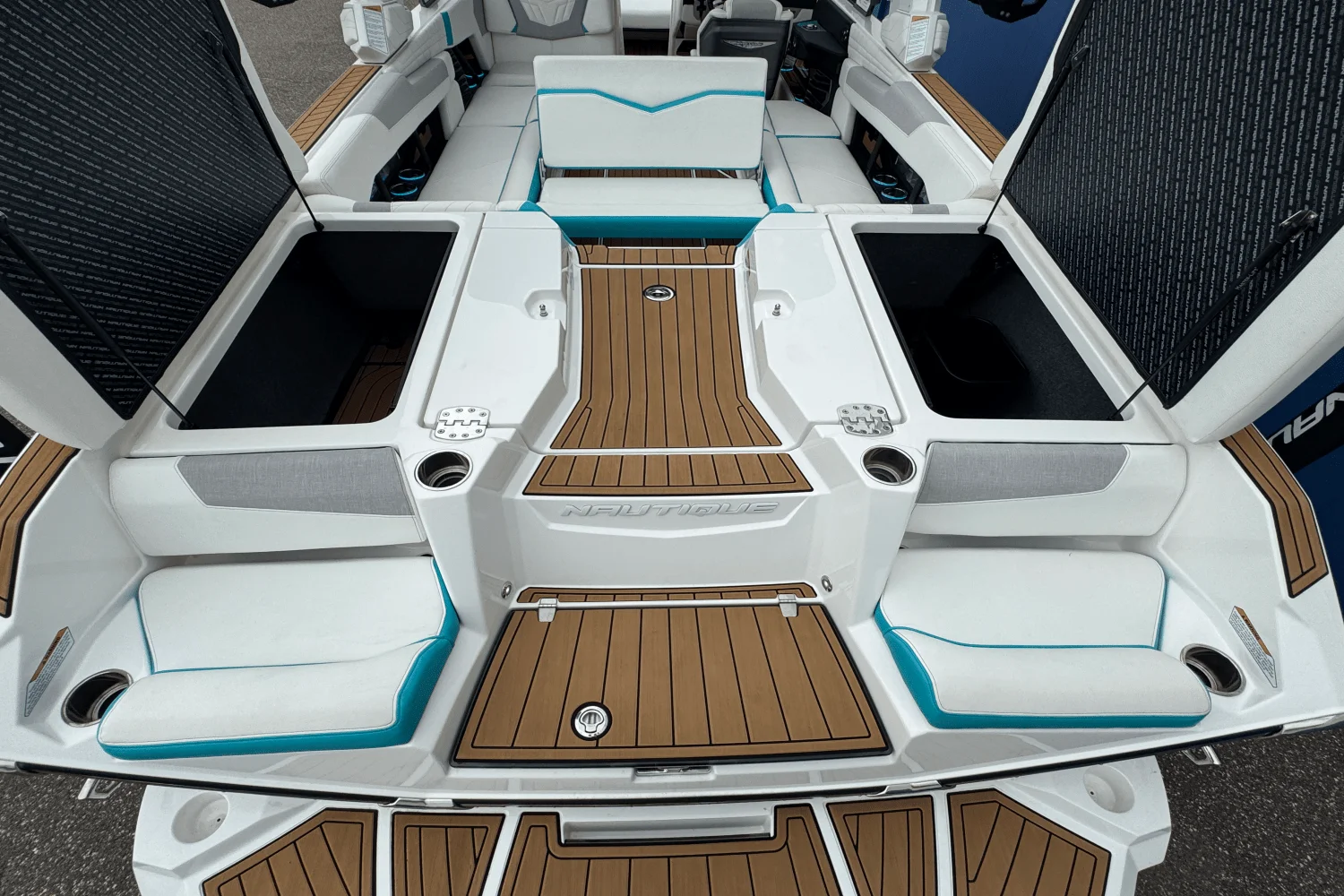 2022 Nautique Super Air Nautique G25 Image Thumbnail #13