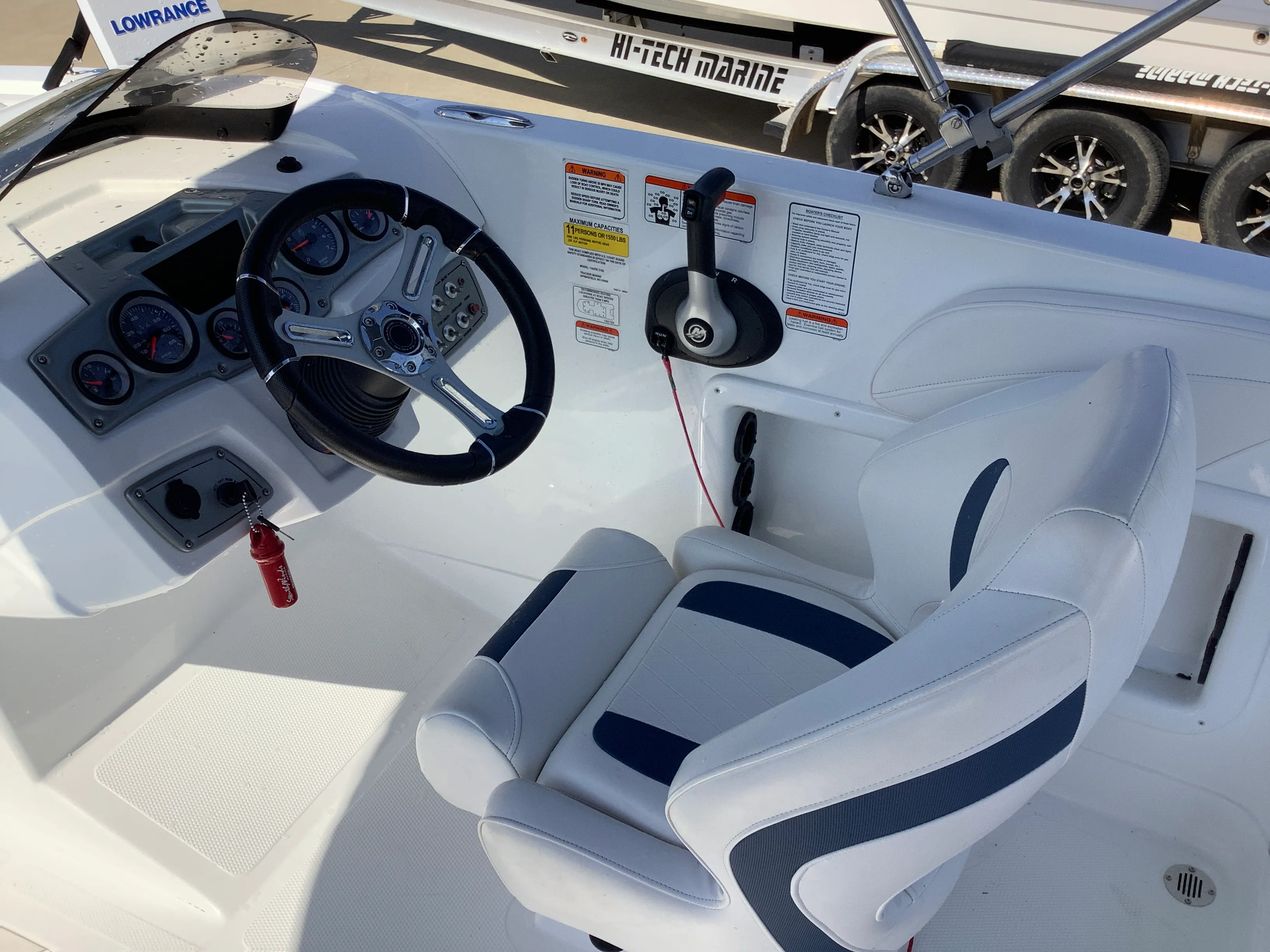 2018 Sun Tracker TAHOE 2150 Image Thumbnail #10