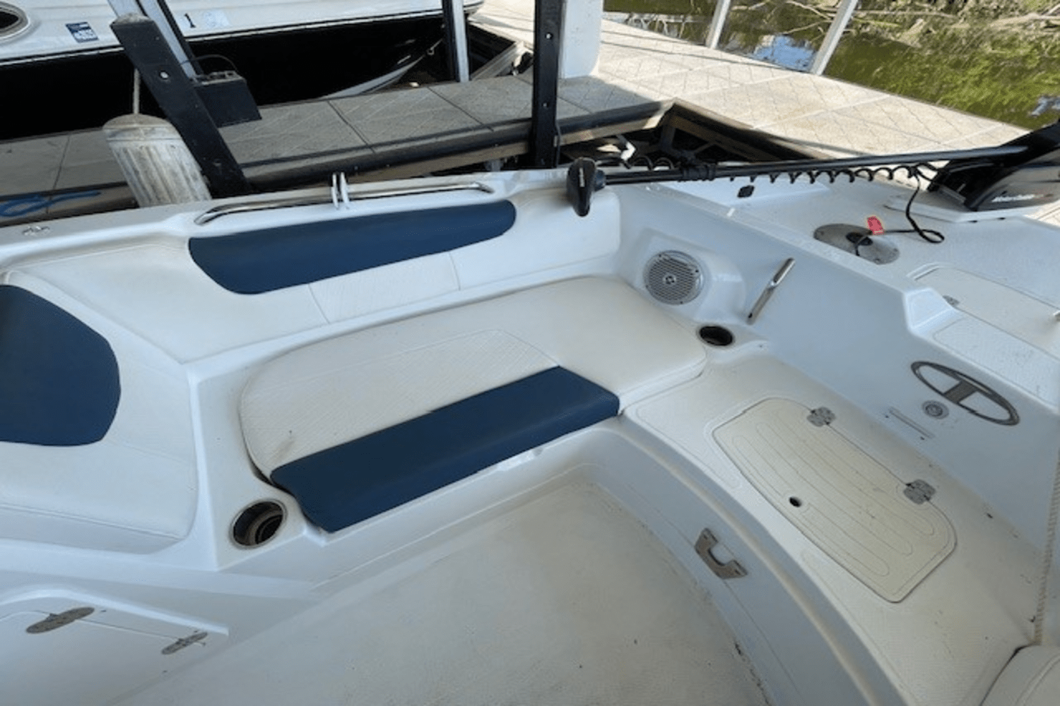 2018 Sun Tracker TAHOE 2150 Image Thumbnail #14