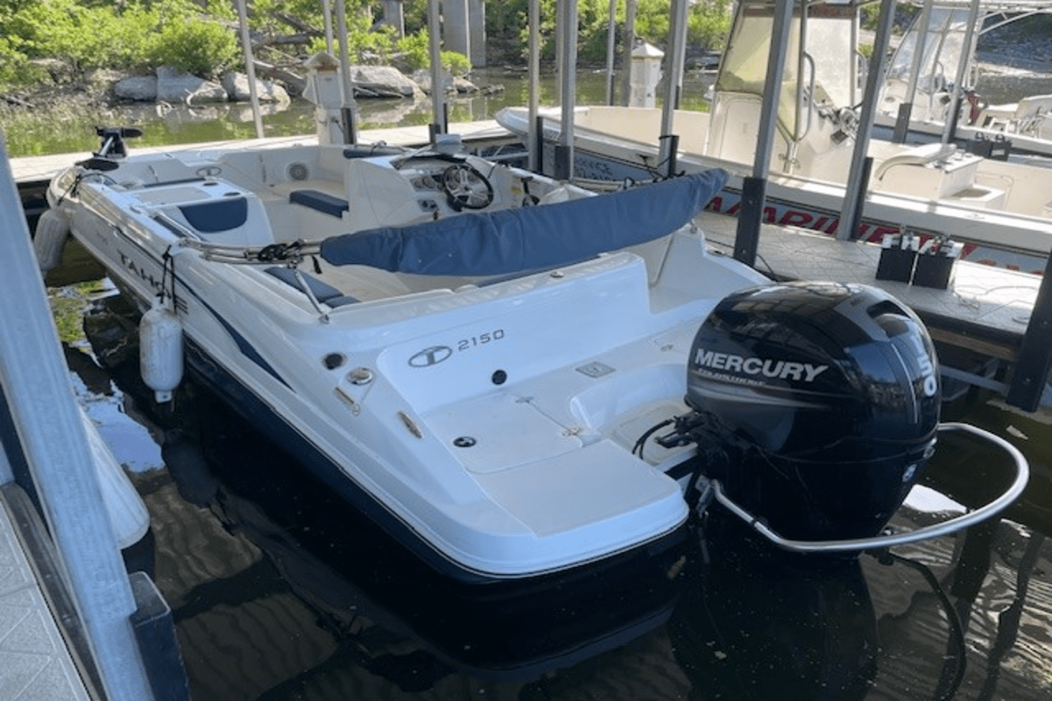 2018 Sun Tracker TAHOE 2150 Image Thumbnail #2