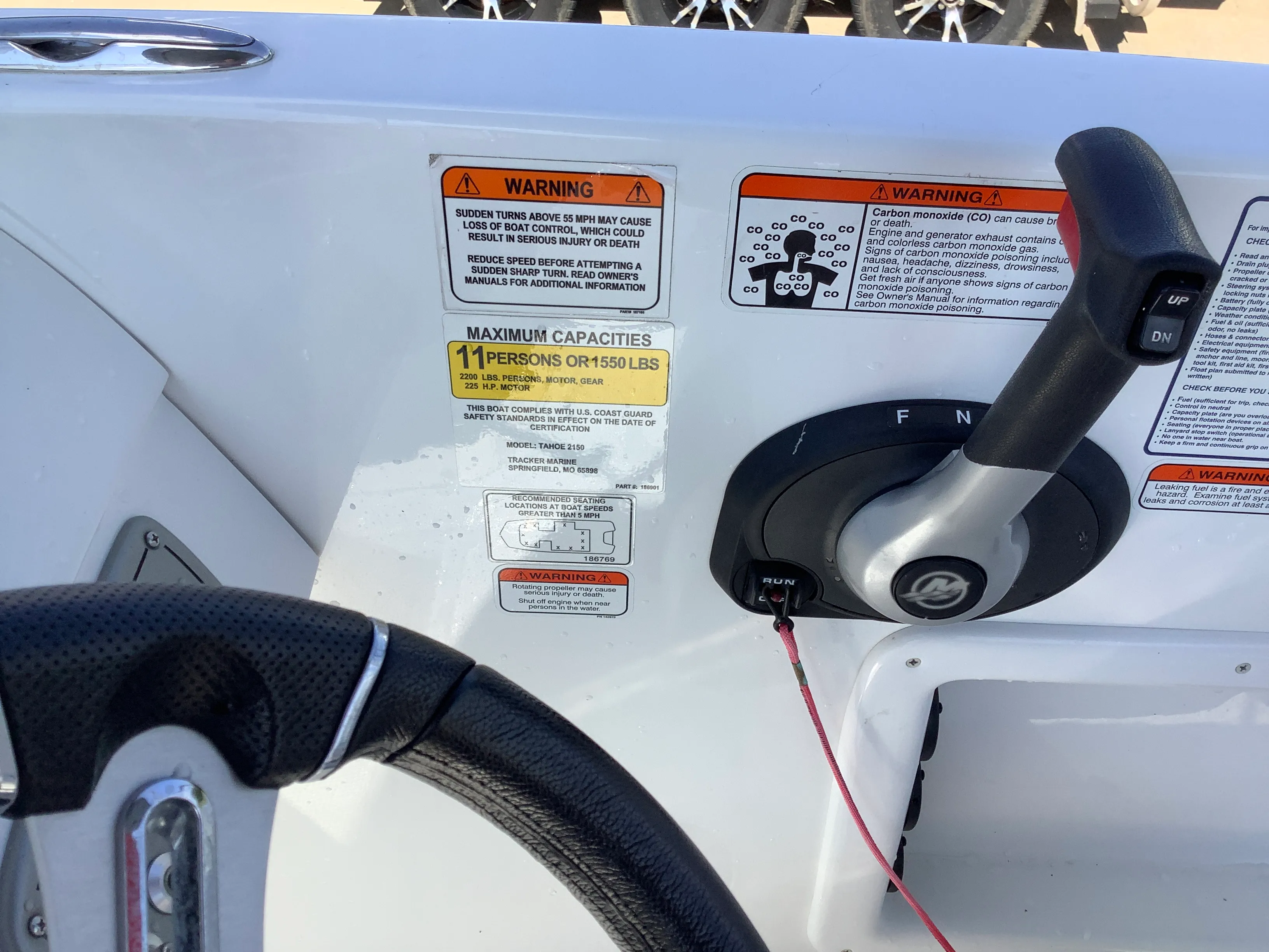 2018 Sun Tracker TAHOE 2150 Image Thumbnail #11