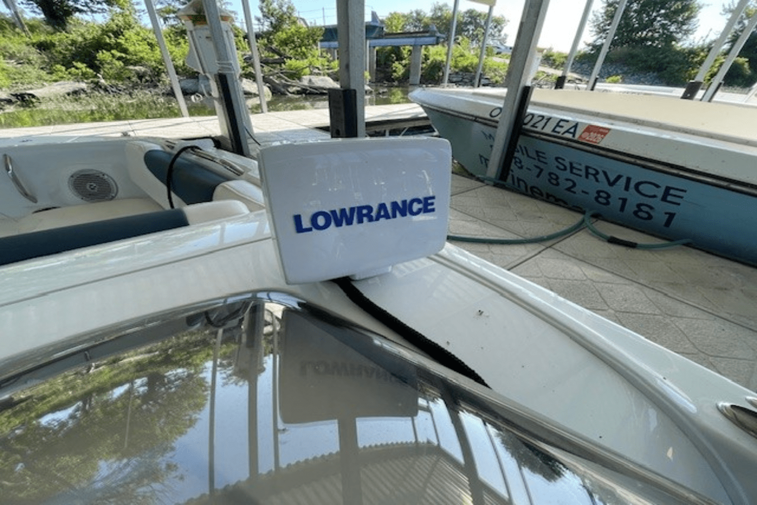 2018 Sun Tracker TAHOE 2150 Image Thumbnail #9