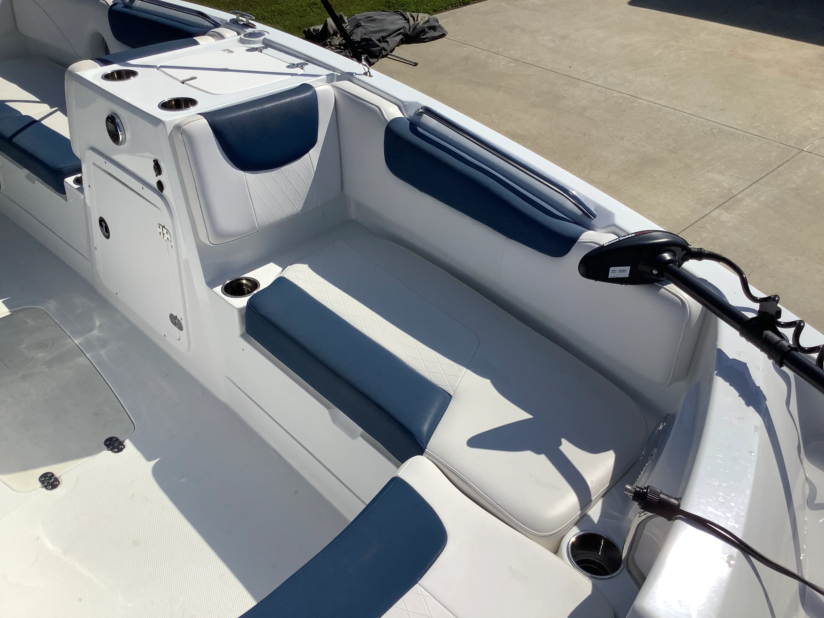 2018 Sun Tracker TAHOE 2150 Image Thumbnail #20