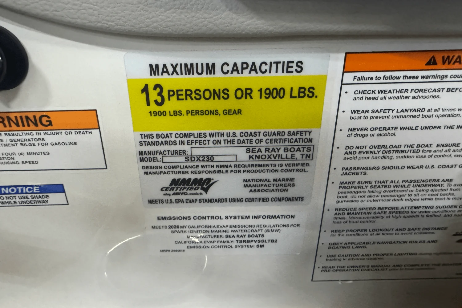 2026 Sea Ray SDX 230 Image Thumbnail #20