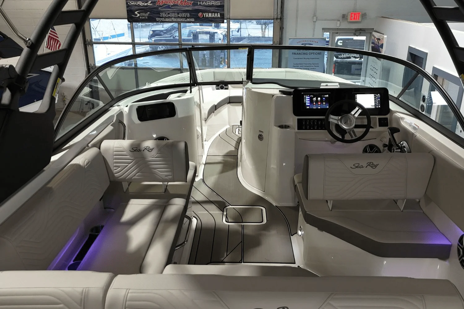 2026 Sea Ray SDX 230 Surf Image Thumbnail #8