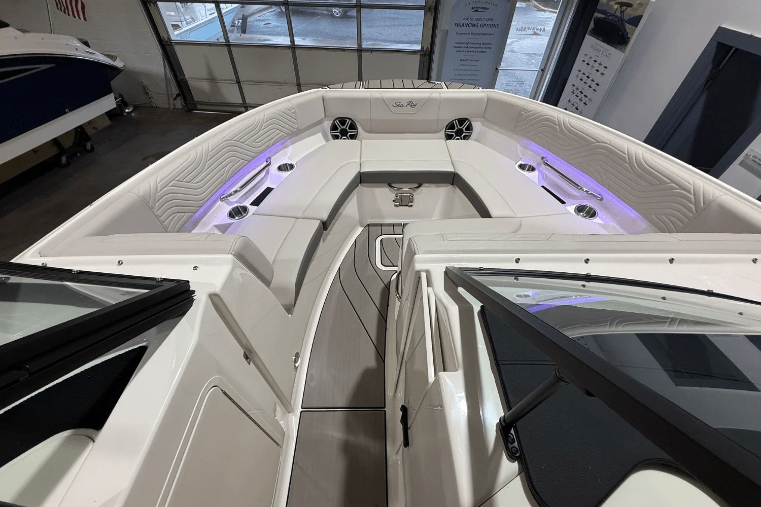 2026 Sea Ray SDX 230 Surf Image Thumbnail #17