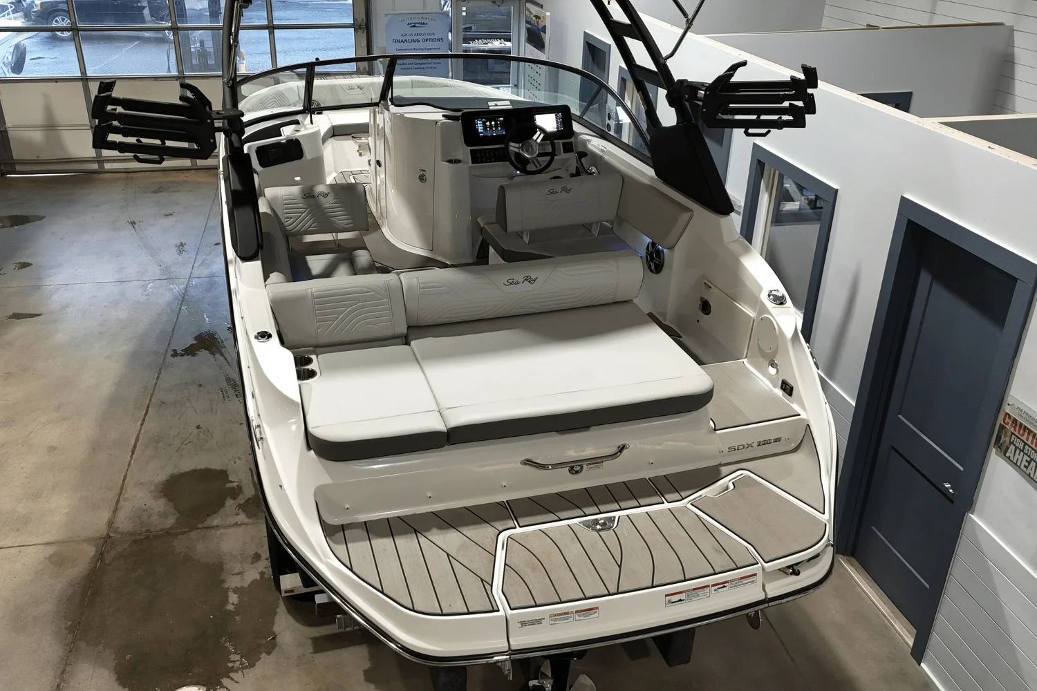 2026 Sea Ray SDX 230 Surf Image Thumbnail #5