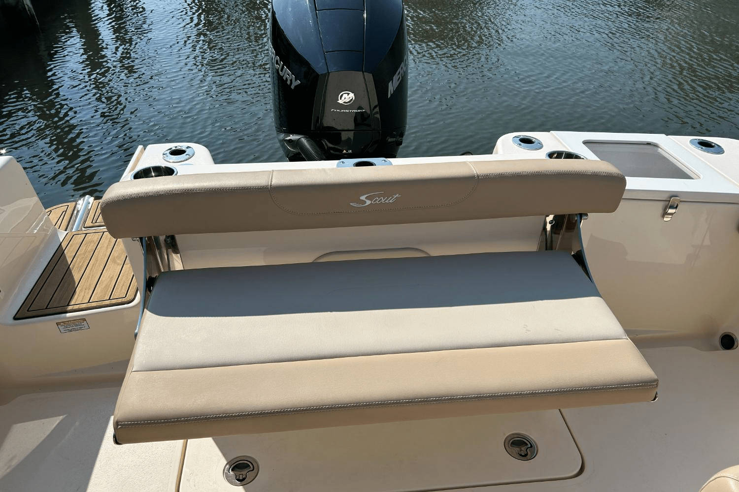 2022 Scout 215 DORADO Image Thumbnail #10