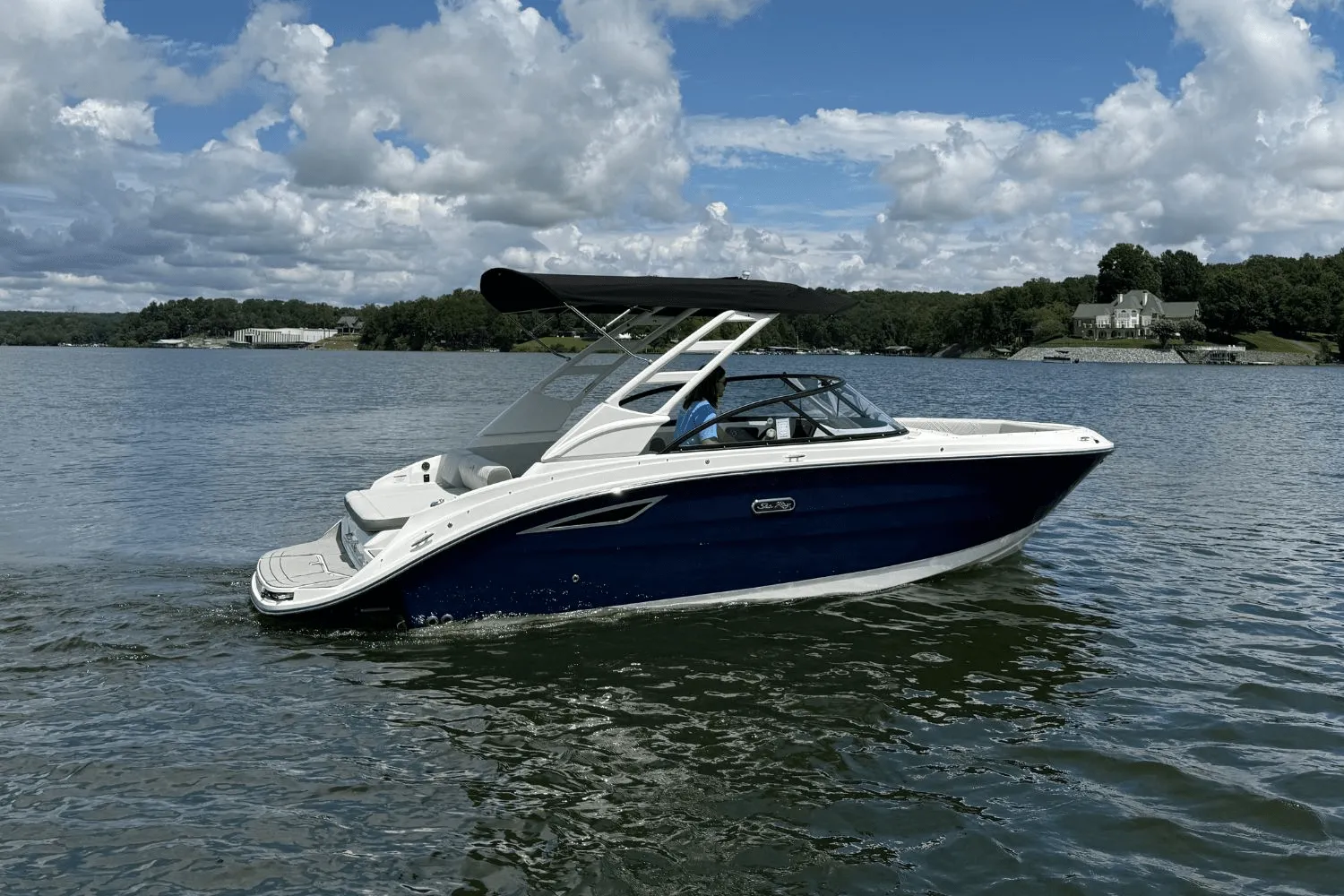 2026 Sea Ray SDX 230 Image Thumbnail #1
