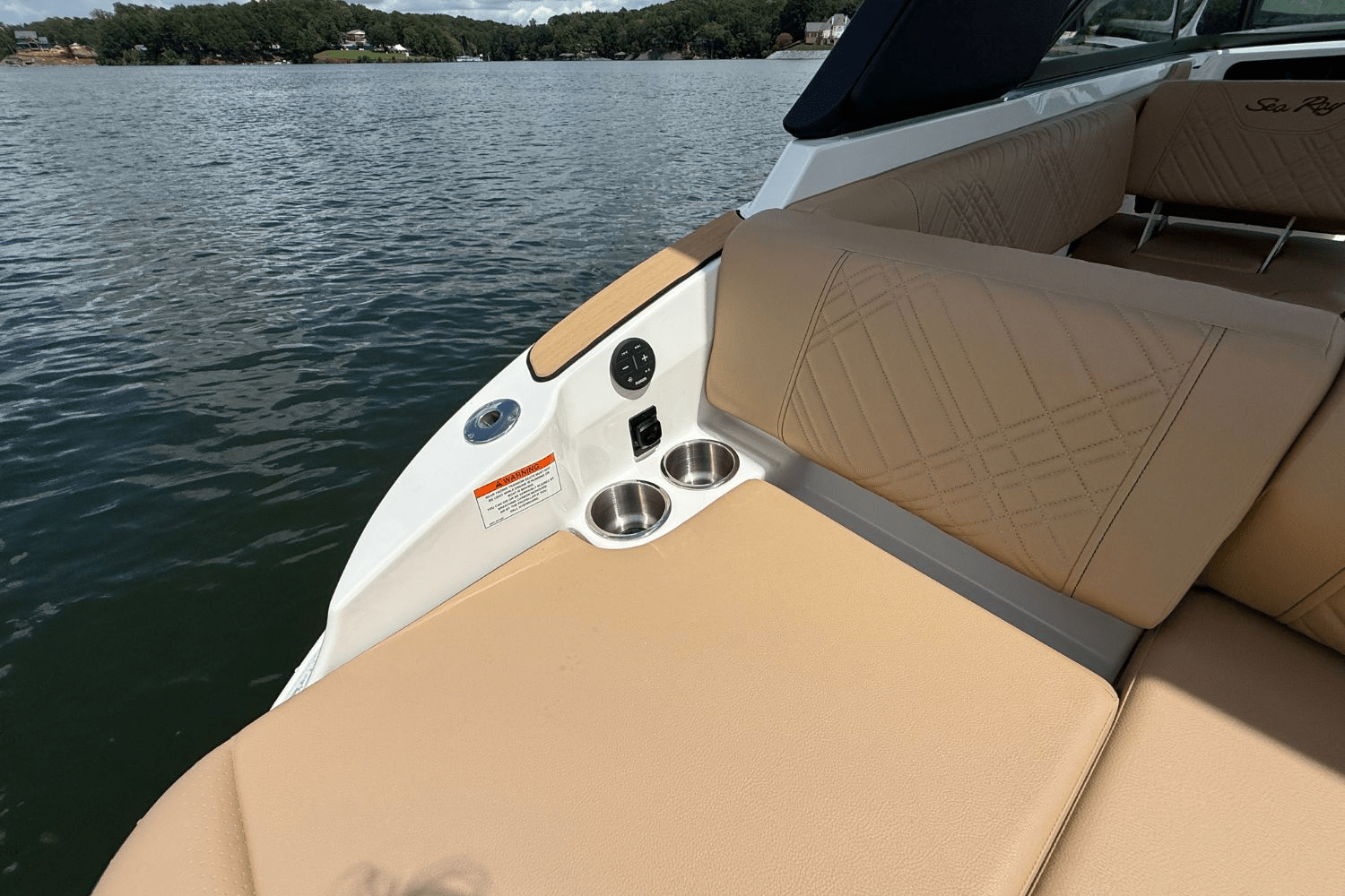 2026 Sea Ray SDX 230 Surf Image Thumbnail #8