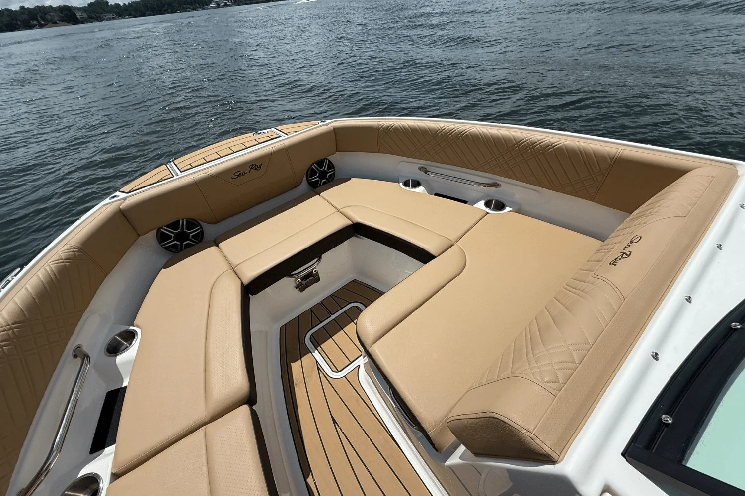 2026 Sea Ray SDX 230 Surf Image Thumbnail #23