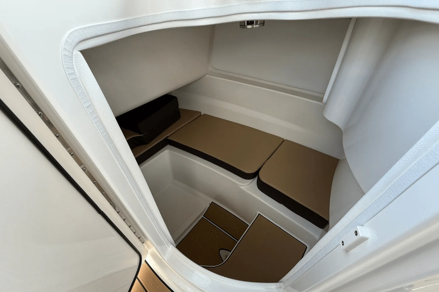 2026 Sea Ray SDX 230 Surf Image Thumbnail #17