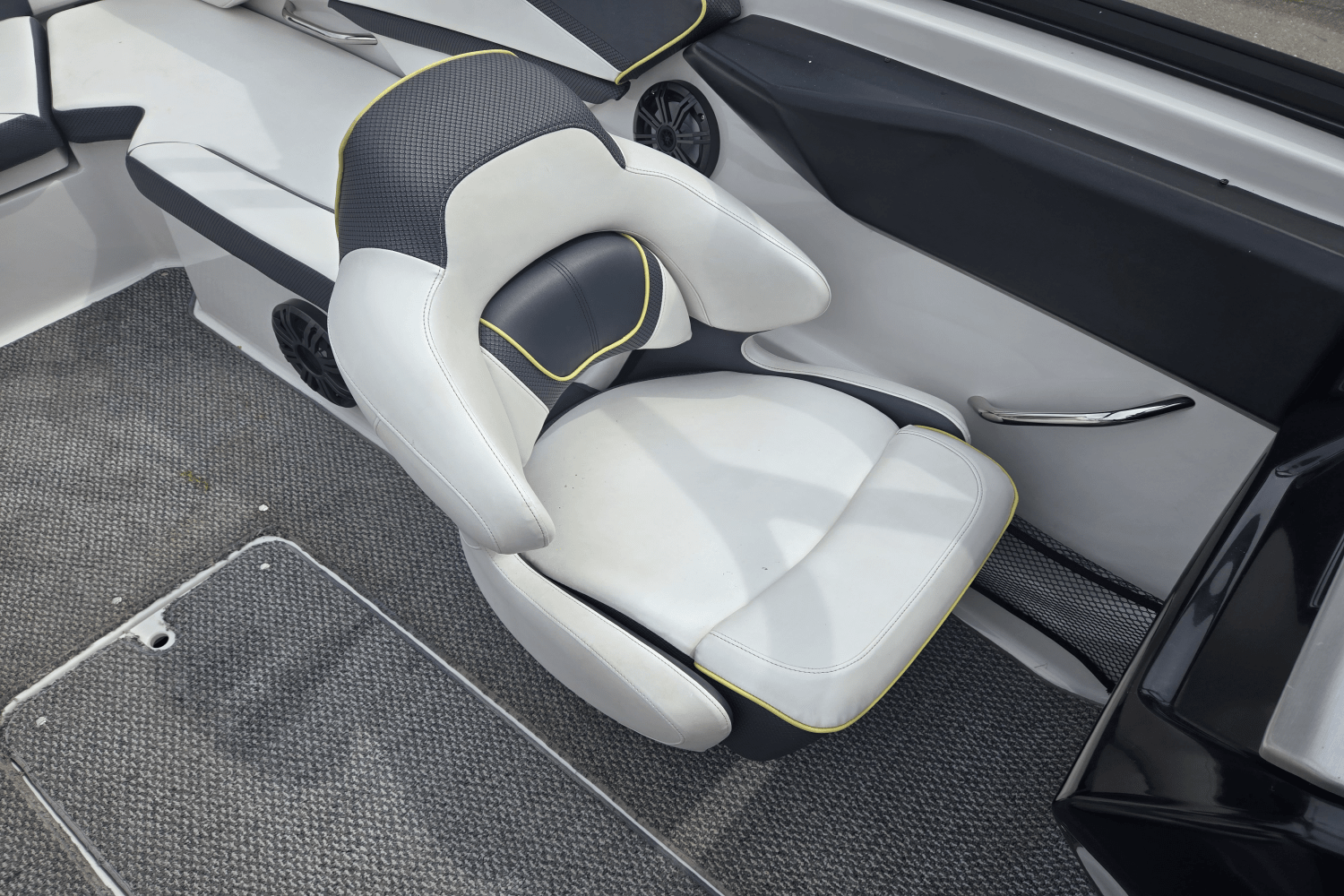 2016 Scarab 215 HO/IMPULSE Image Thumbnail #17