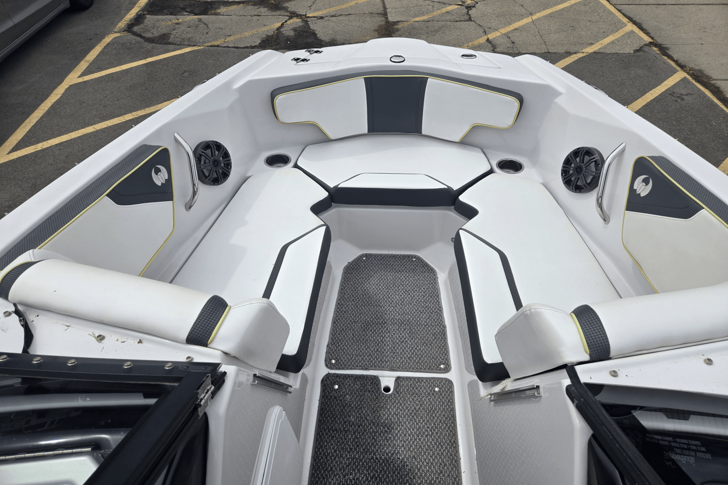2016 Scarab 215 HO/IMPULSE Image Thumbnail #10