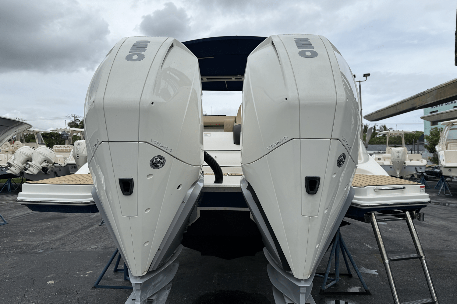 2021 Sea Ray SDX 290 OB Image Thumbnail #13