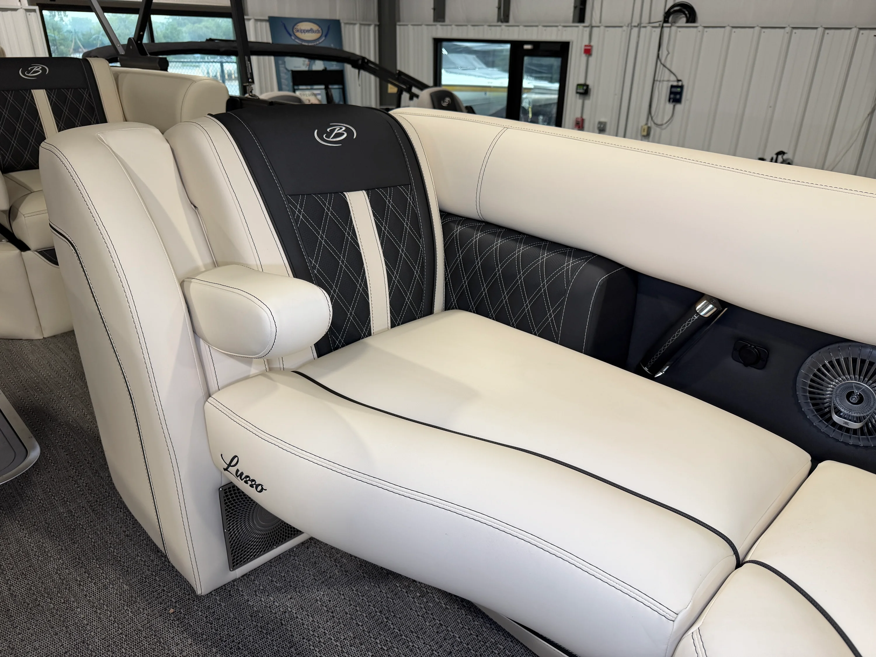 2026 Barletta Lusso 23 M Image Thumbnail #21