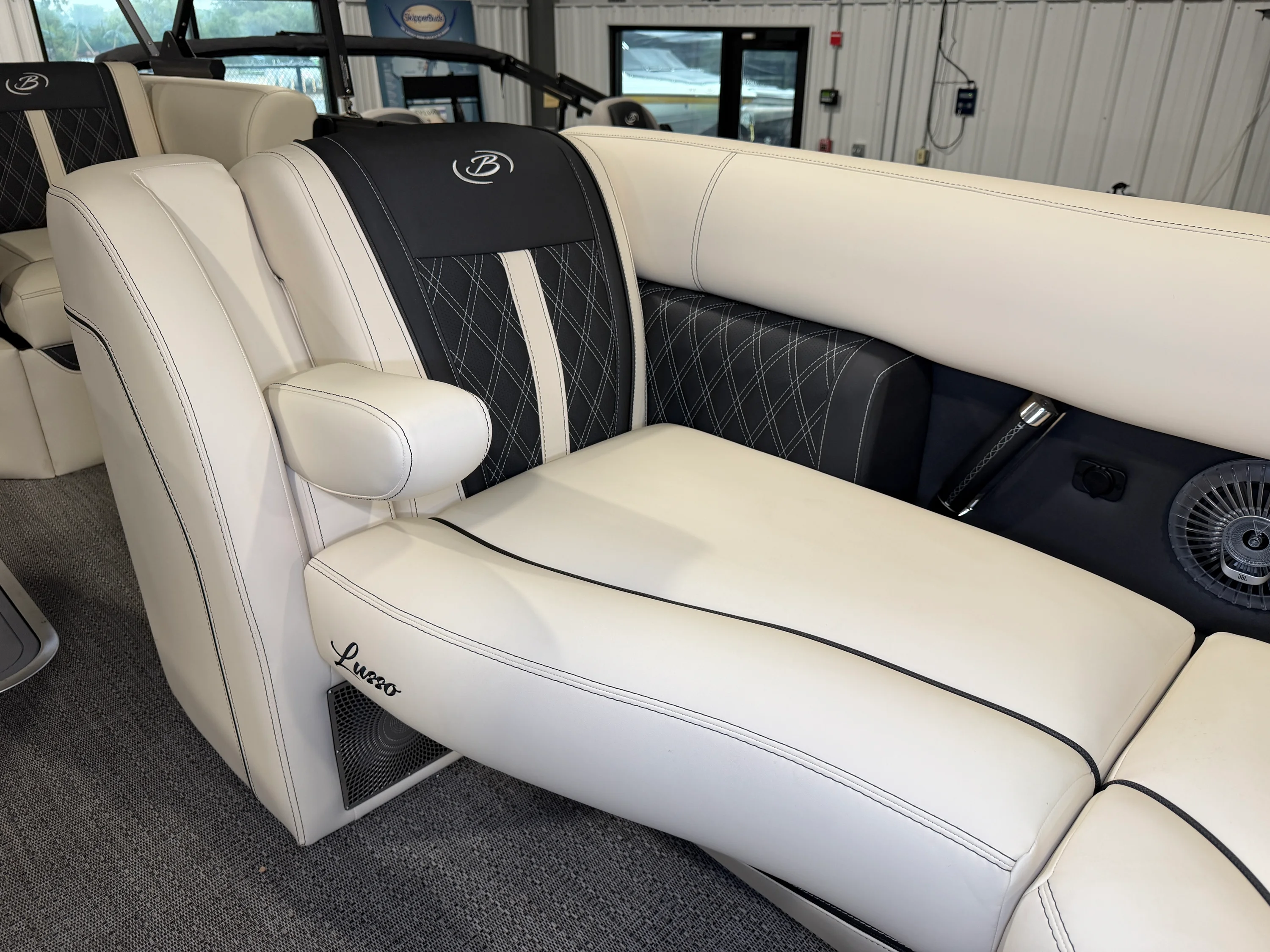 2026 Barletta Lusso 23 M Image Thumbnail #22