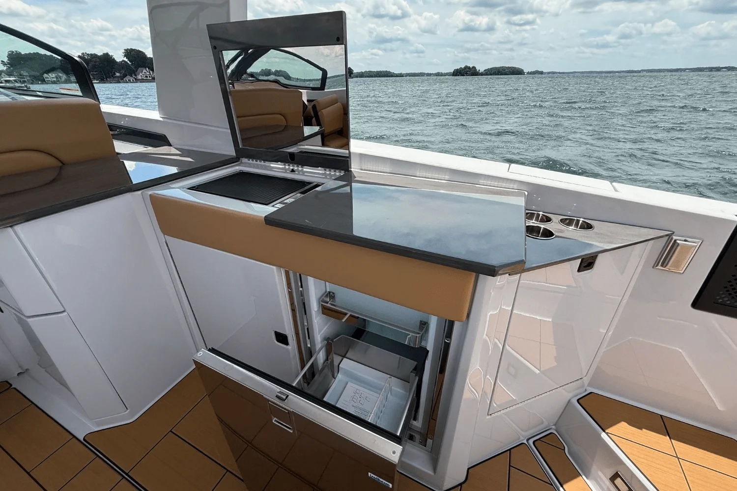 2024 Aviara AV36 Image Thumbnail #20