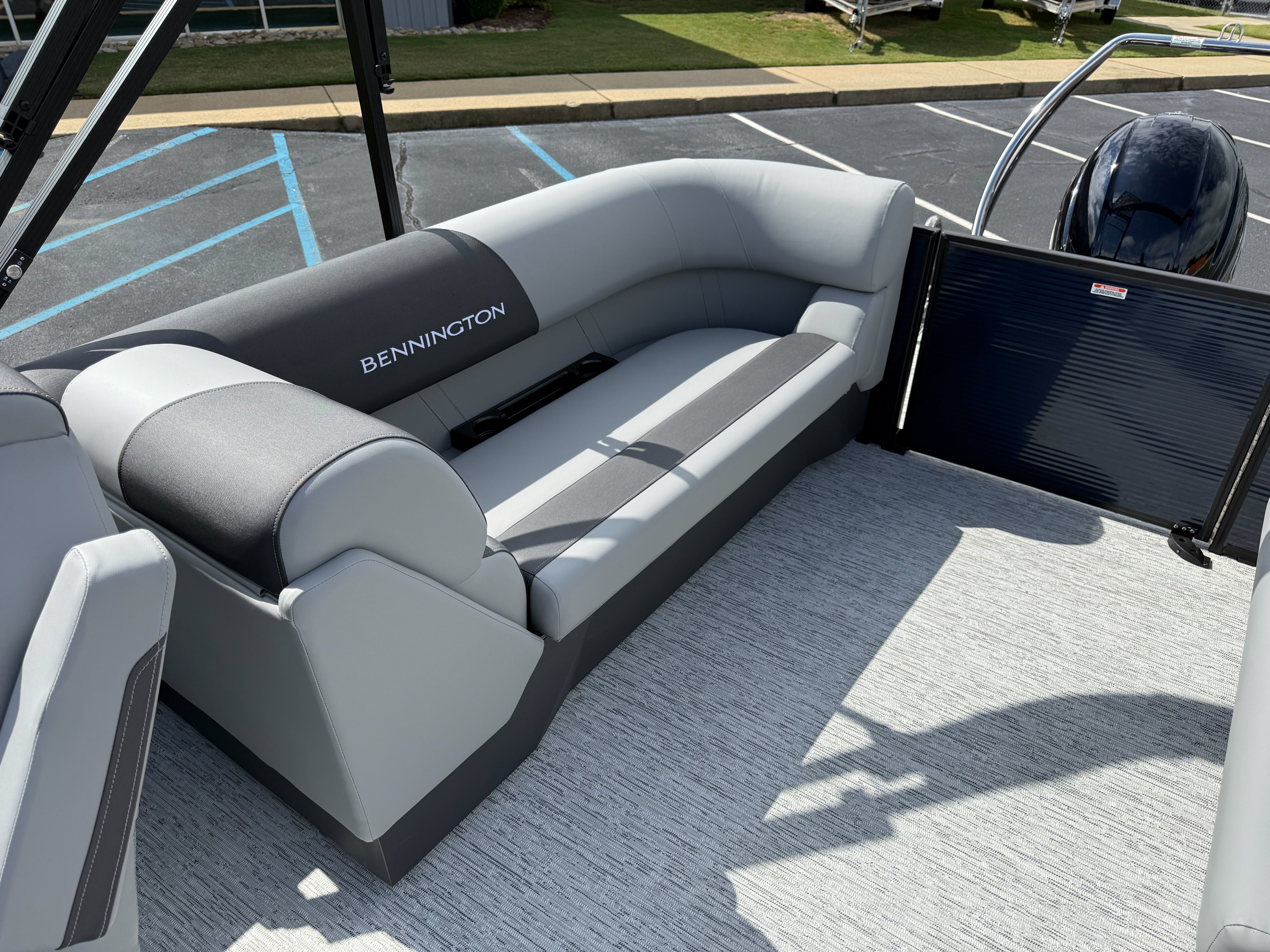 2026 Bennington 22SSR Image Thumbnail #12