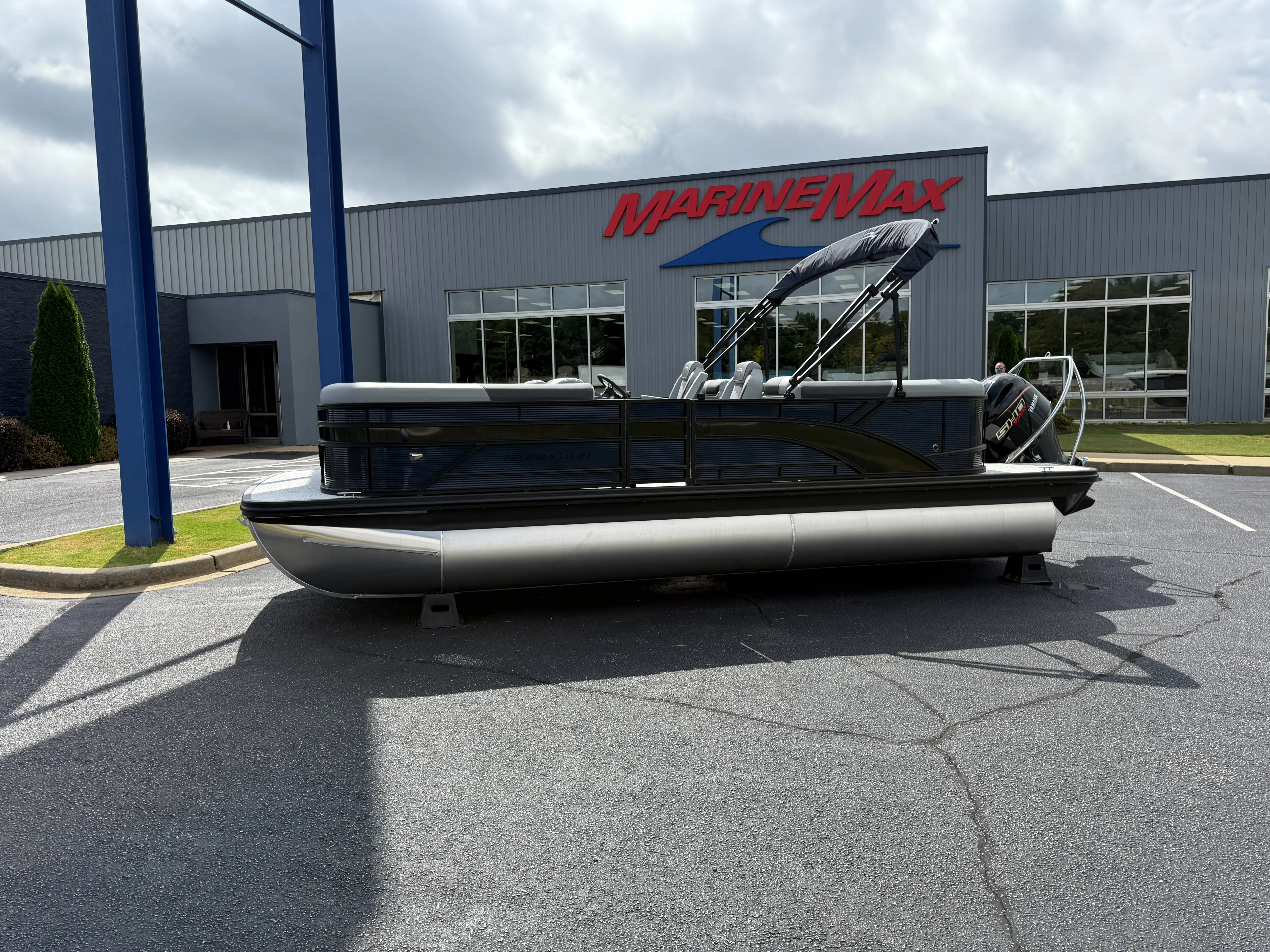 2026 Bennington 22SSR Image Thumbnail #0