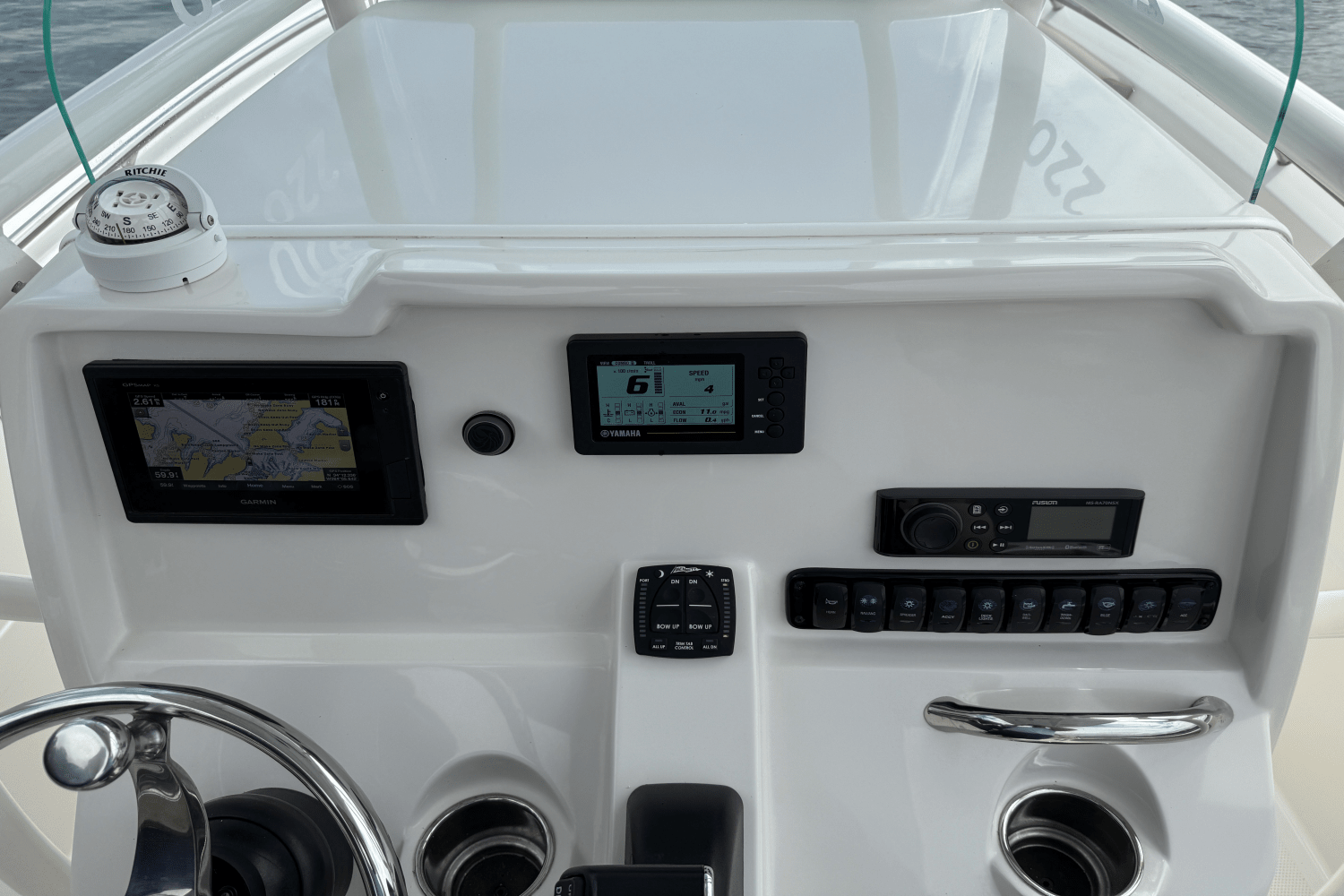 2021 Sailfish 220 CC Image Thumbnail #23