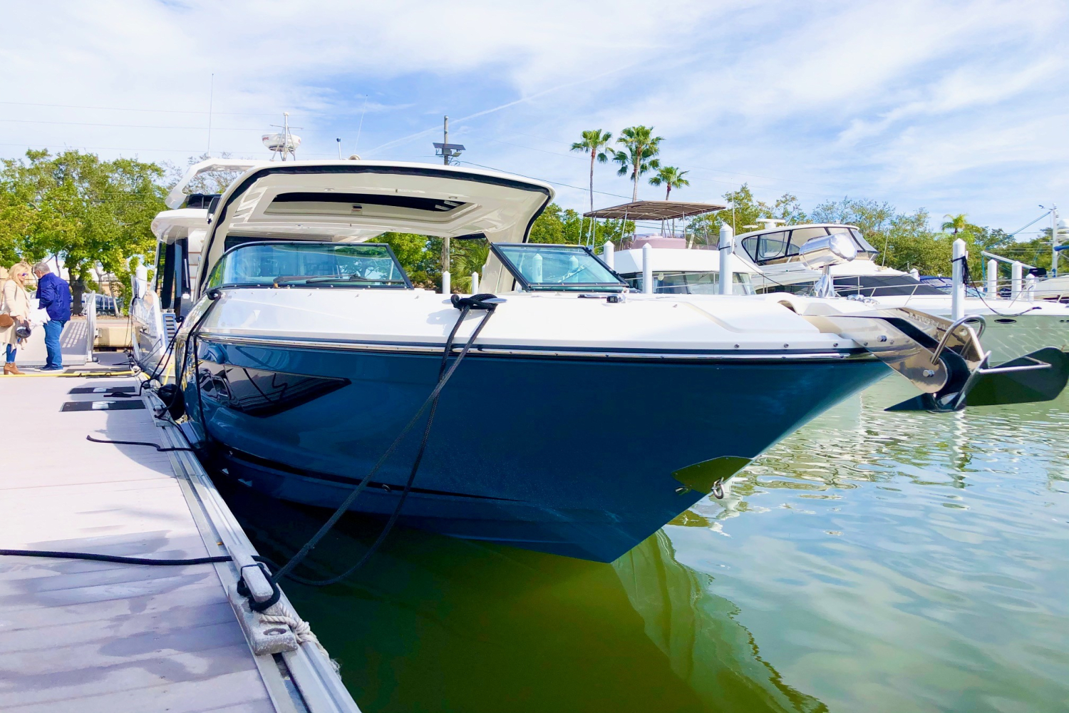 2020 Sea Ray 350 SLX OB Image Thumbnail #8