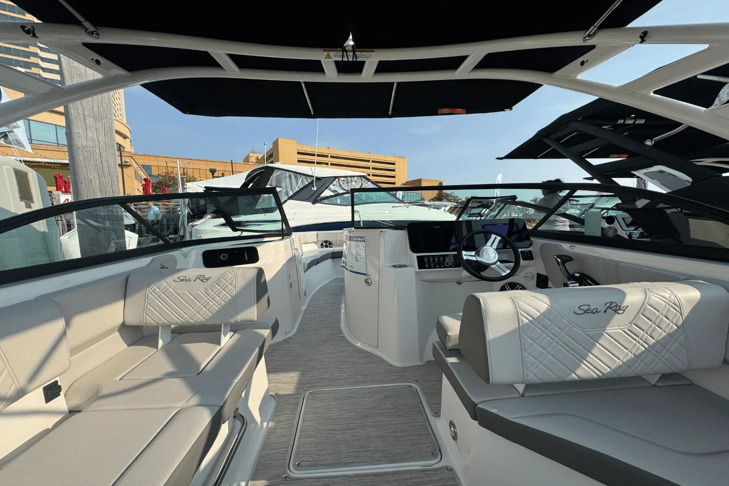 2026 Sea Ray SDX 230 Outboard Image Thumbnail #22