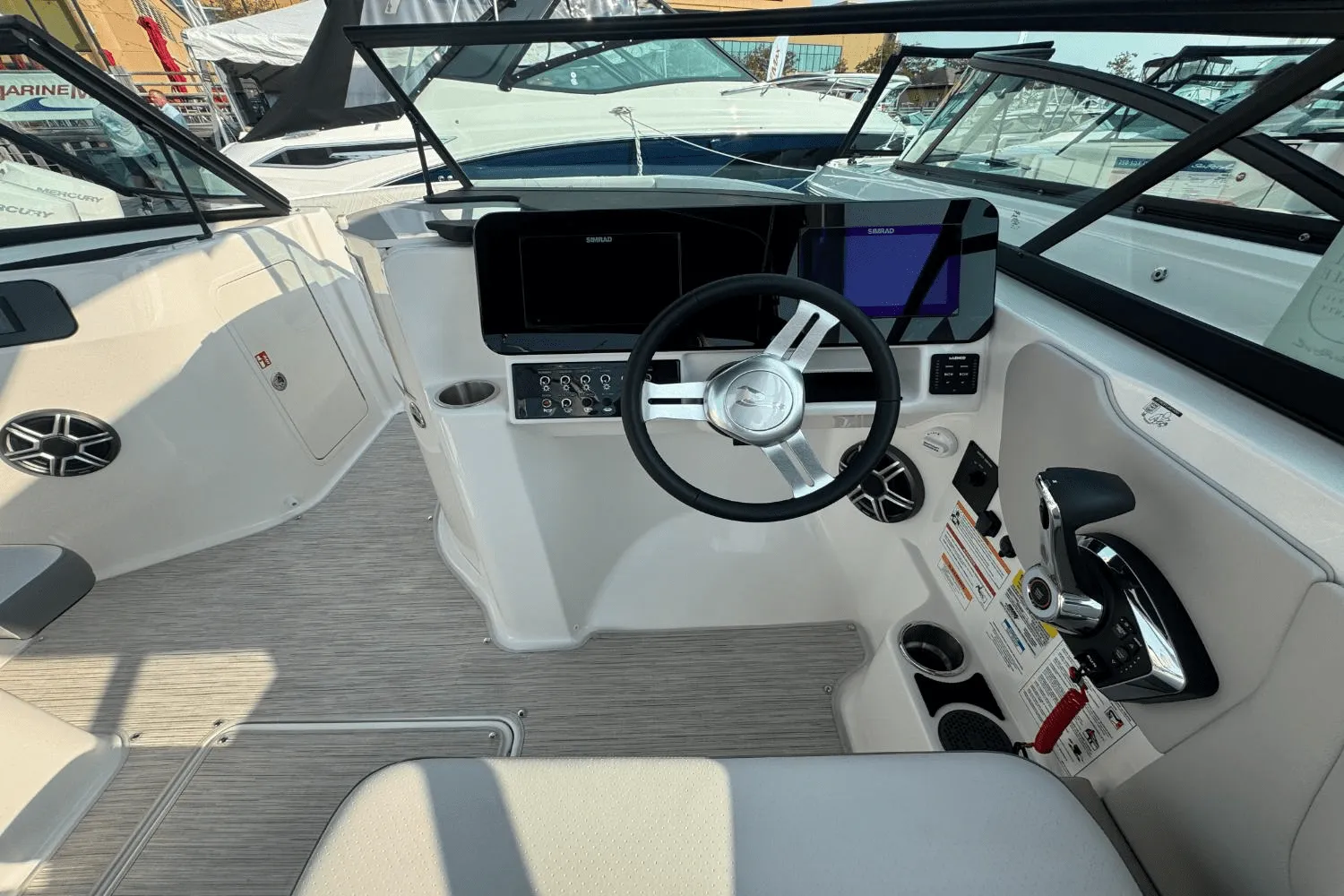2026 Sea Ray SDX 230 Outboard Image Thumbnail #25