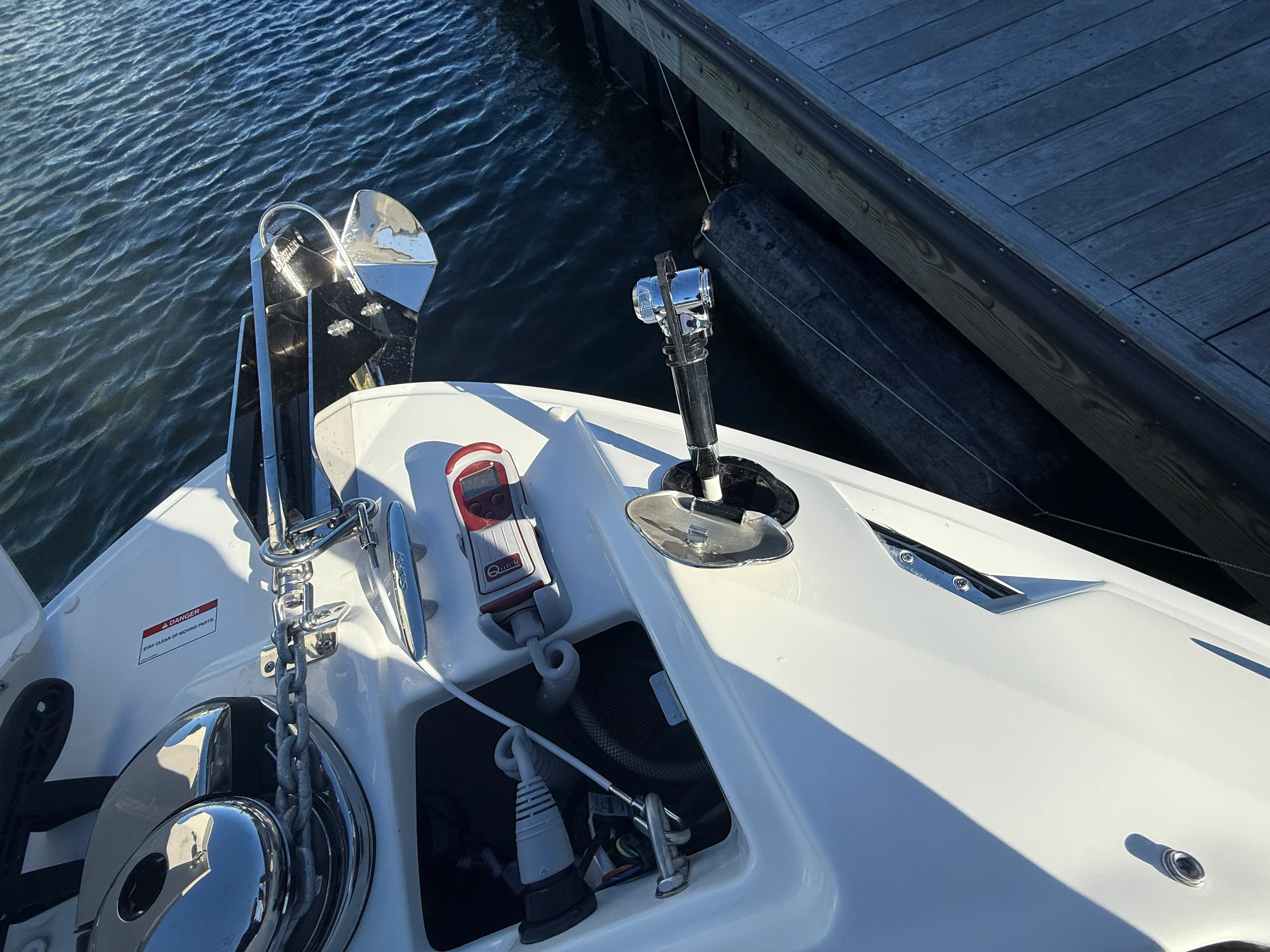 2026 Sea Ray SLX 260 Outboard Image Thumbnail #34