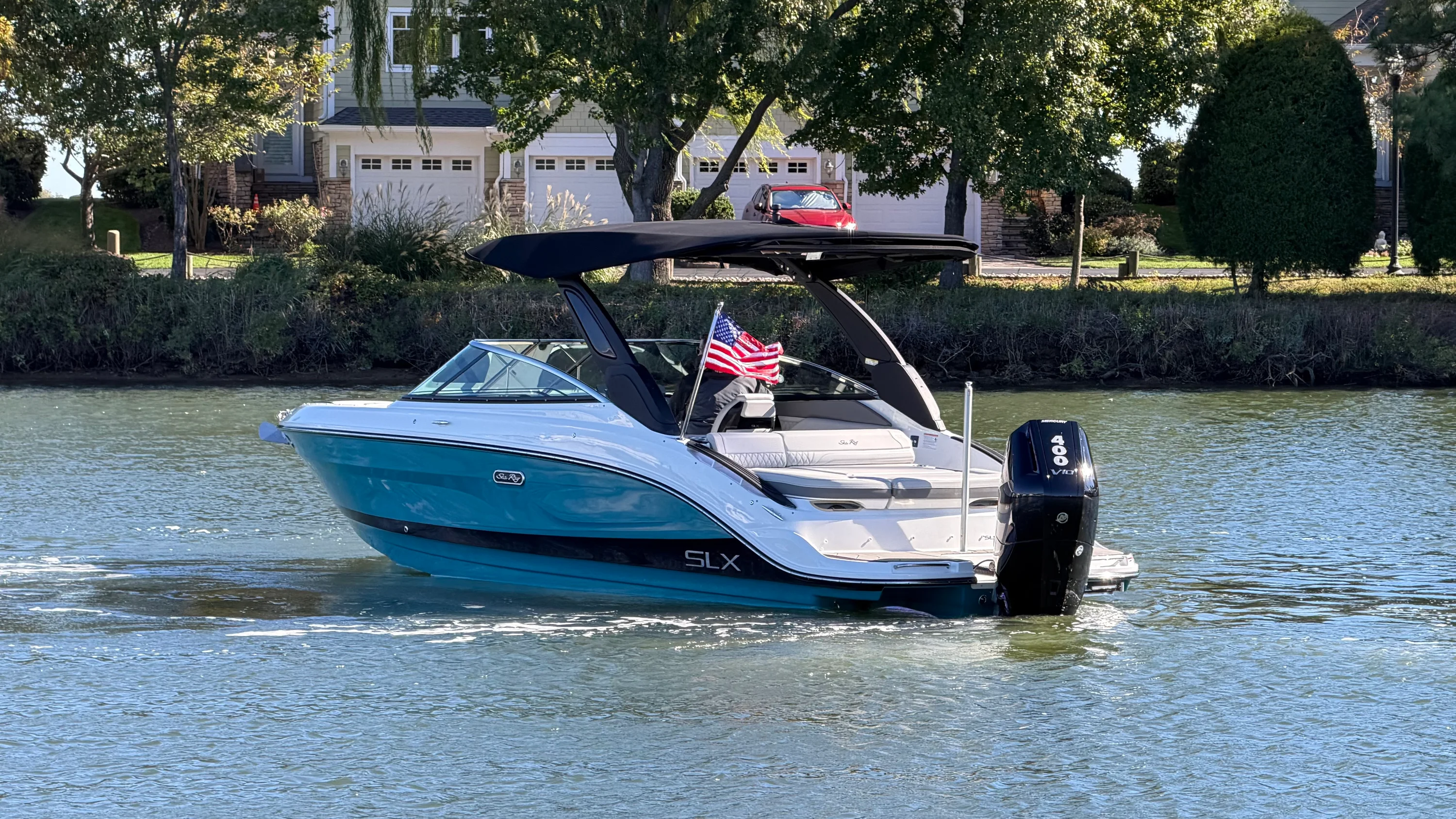 2026 Sea Ray SLX 260 Outboard Image Thumbnail #4