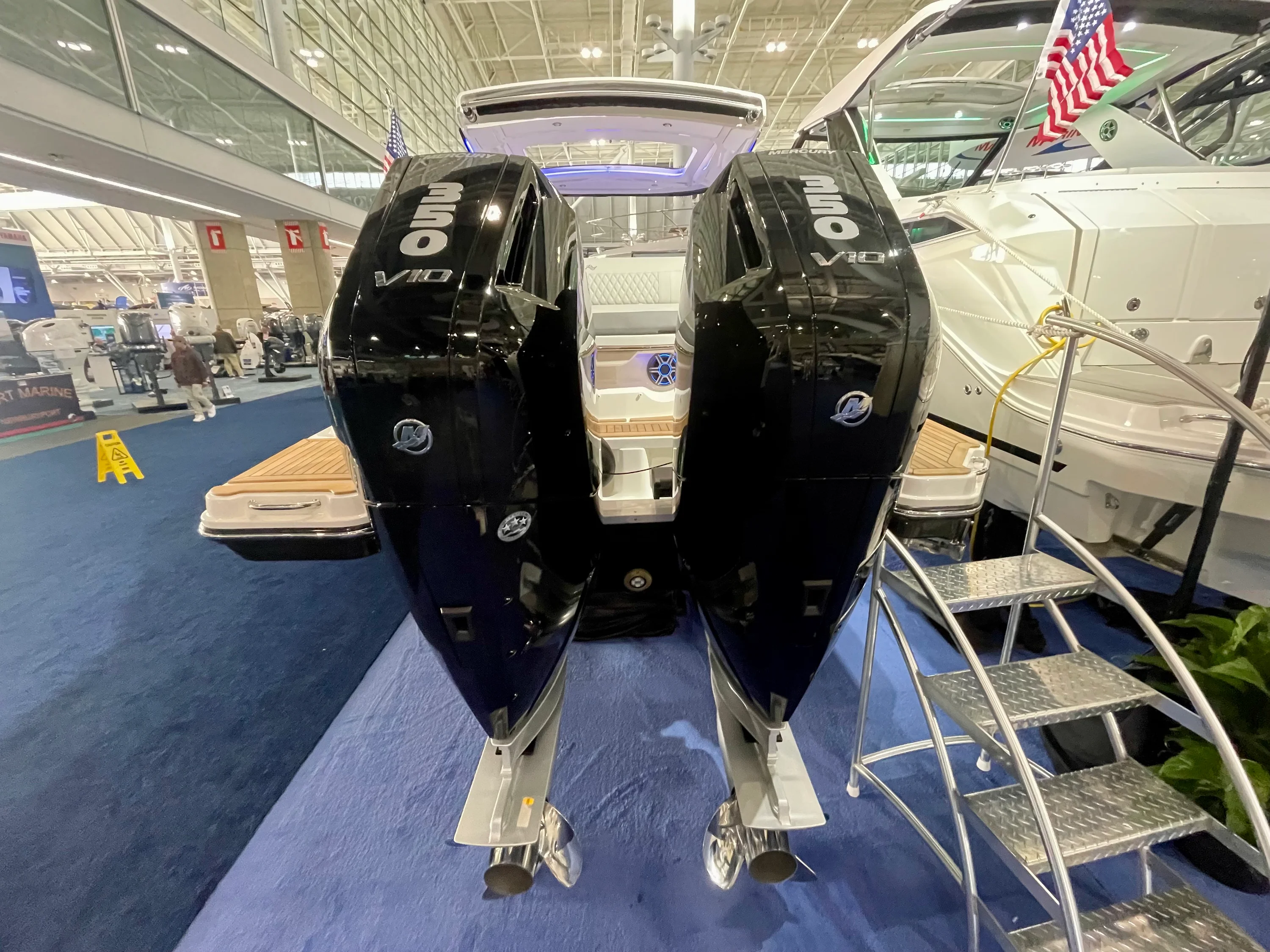 2026 Sea Ray SLX 310 Outboard Image Thumbnail #1