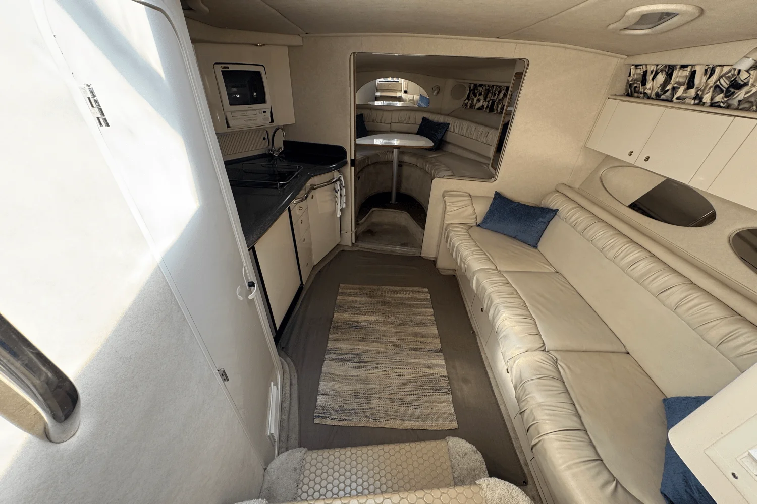 1997 Sea Ray 330 EXPRESS CRUISER Image Thumbnail #17