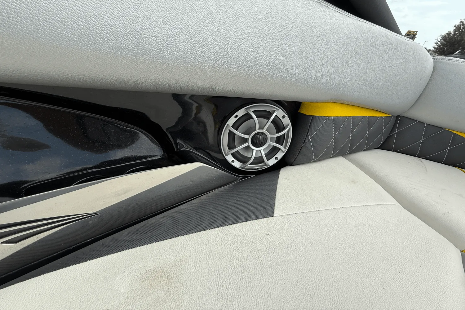 2012 Tige RZ4 Image Thumbnail #32