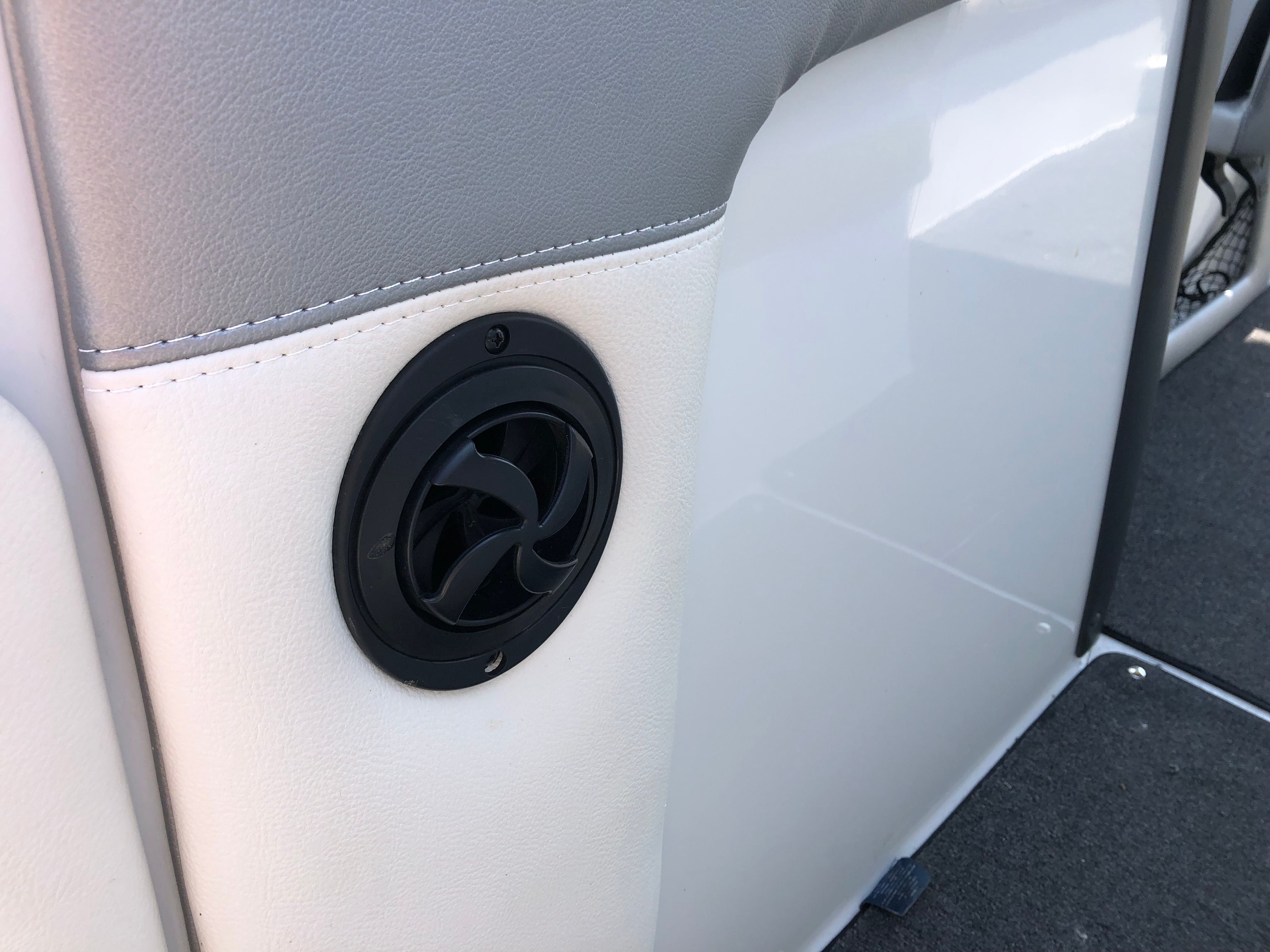 2012 Tige RZ4 Image Thumbnail #70