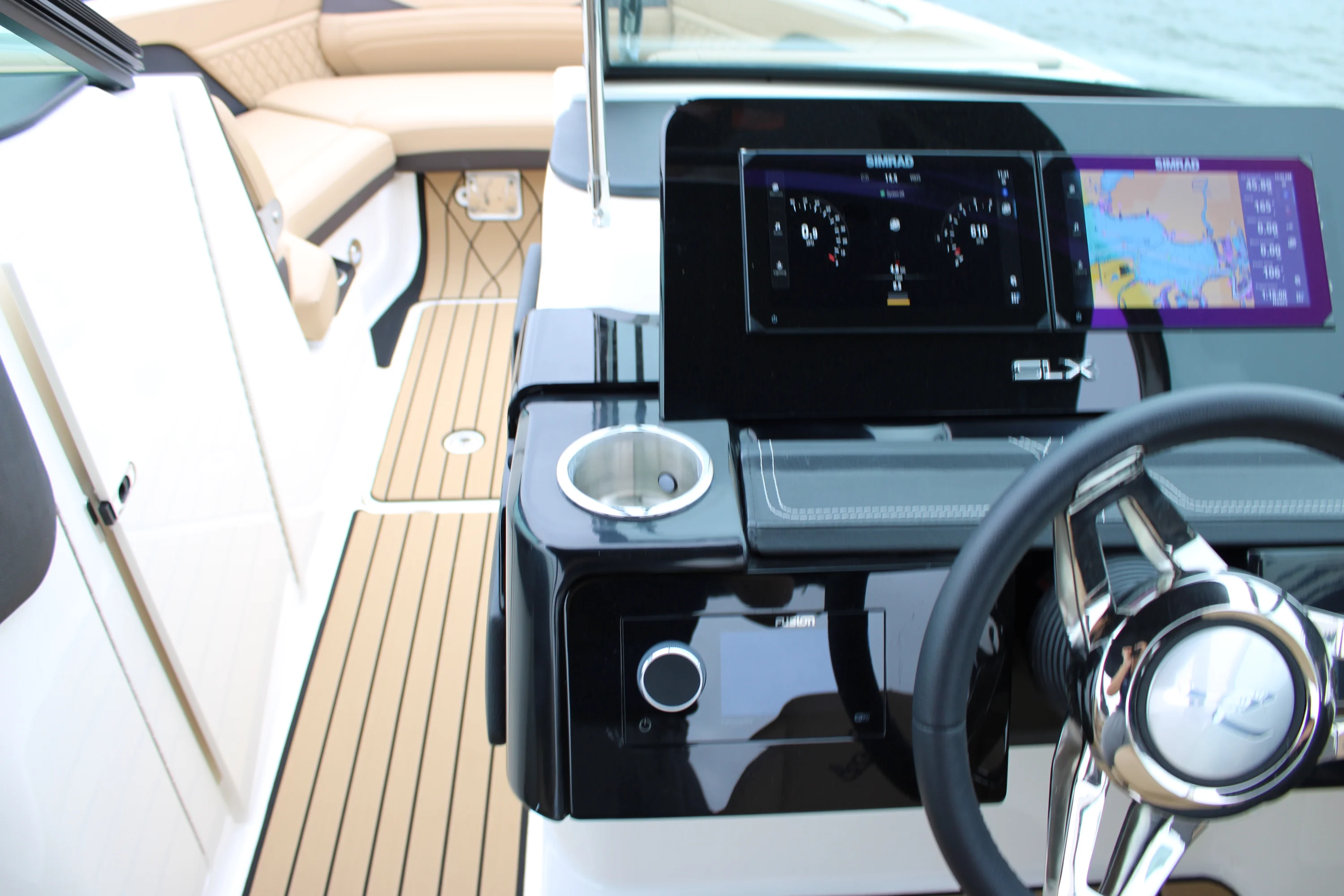 2026 Sea Ray SLX 260 Image Thumbnail #34