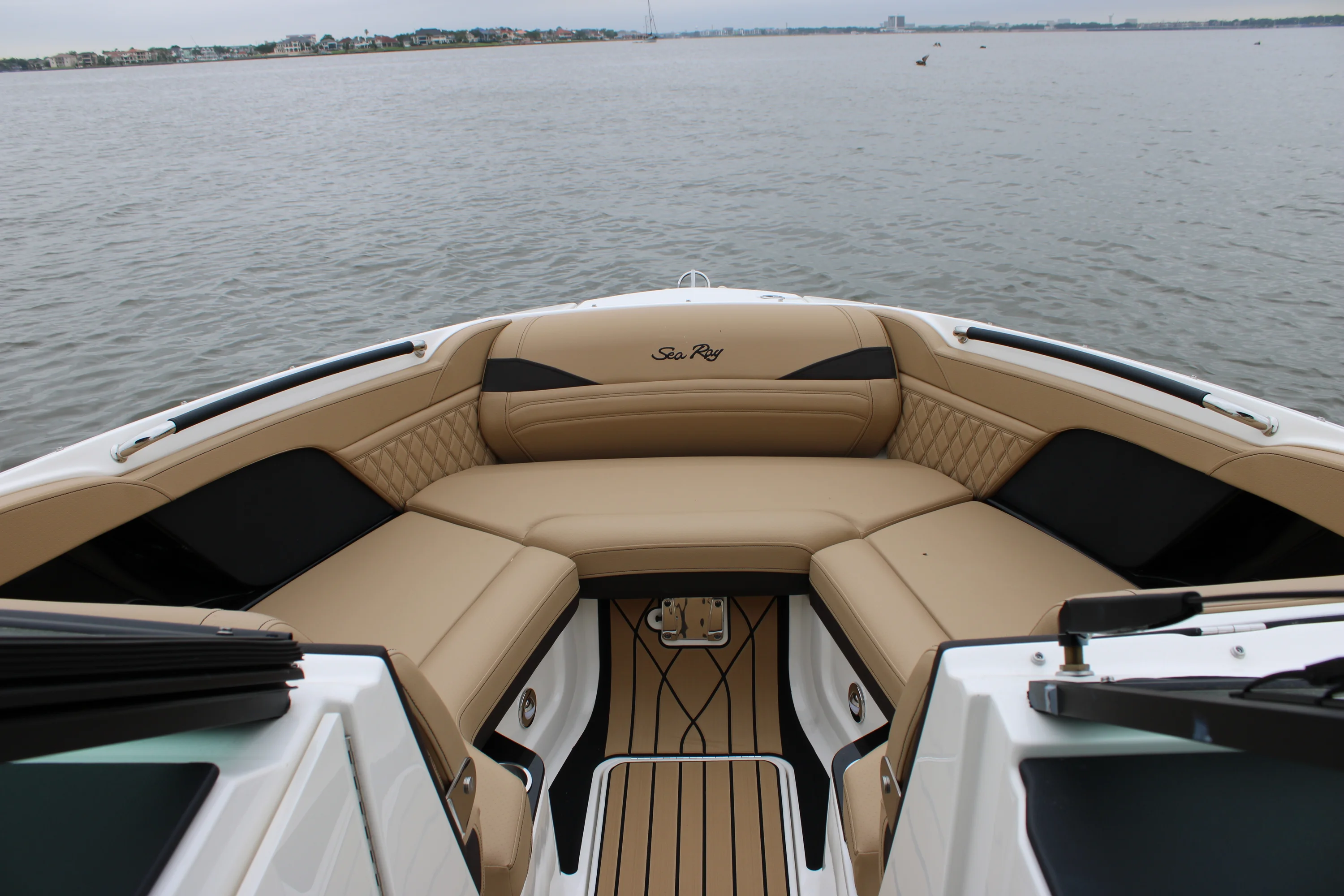 2026 Sea Ray SLX 260 Image Thumbnail #44