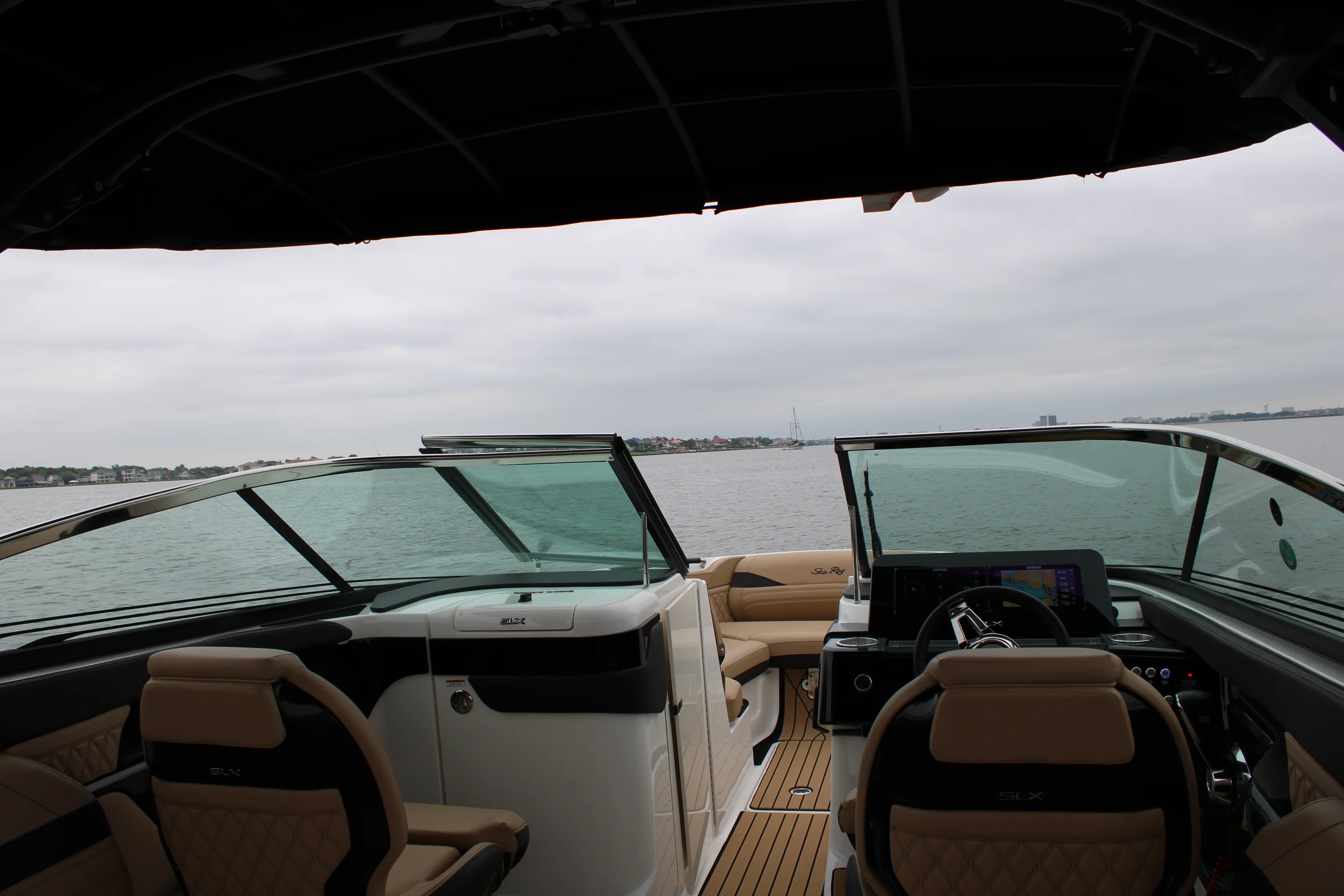 2026 Sea Ray SLX 260 Image Thumbnail #40