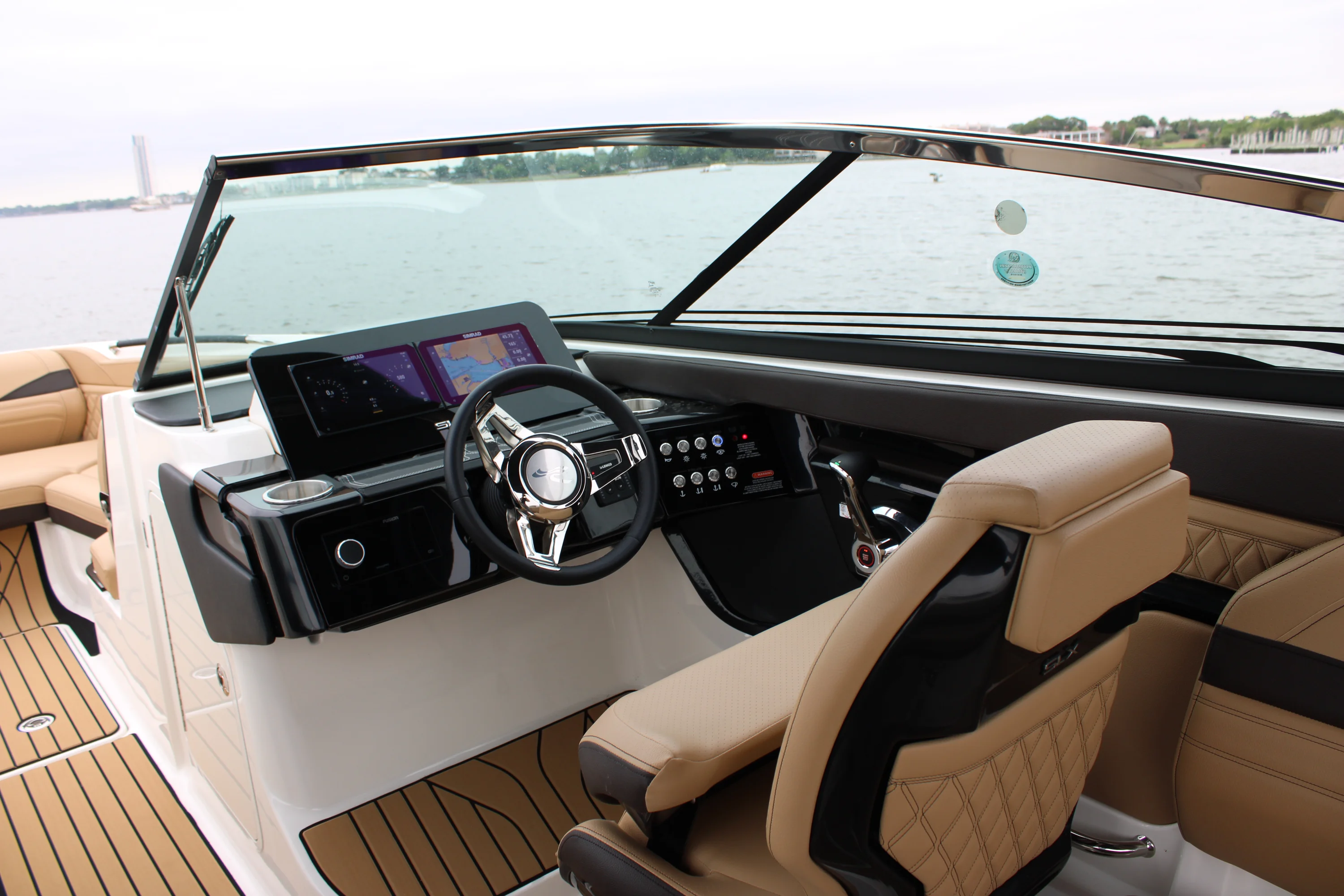2026 Sea Ray SLX 260 Image Thumbnail #31