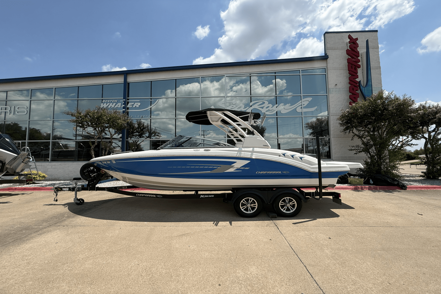 2021 Chaparral 230 SSI Image Thumbnail #0