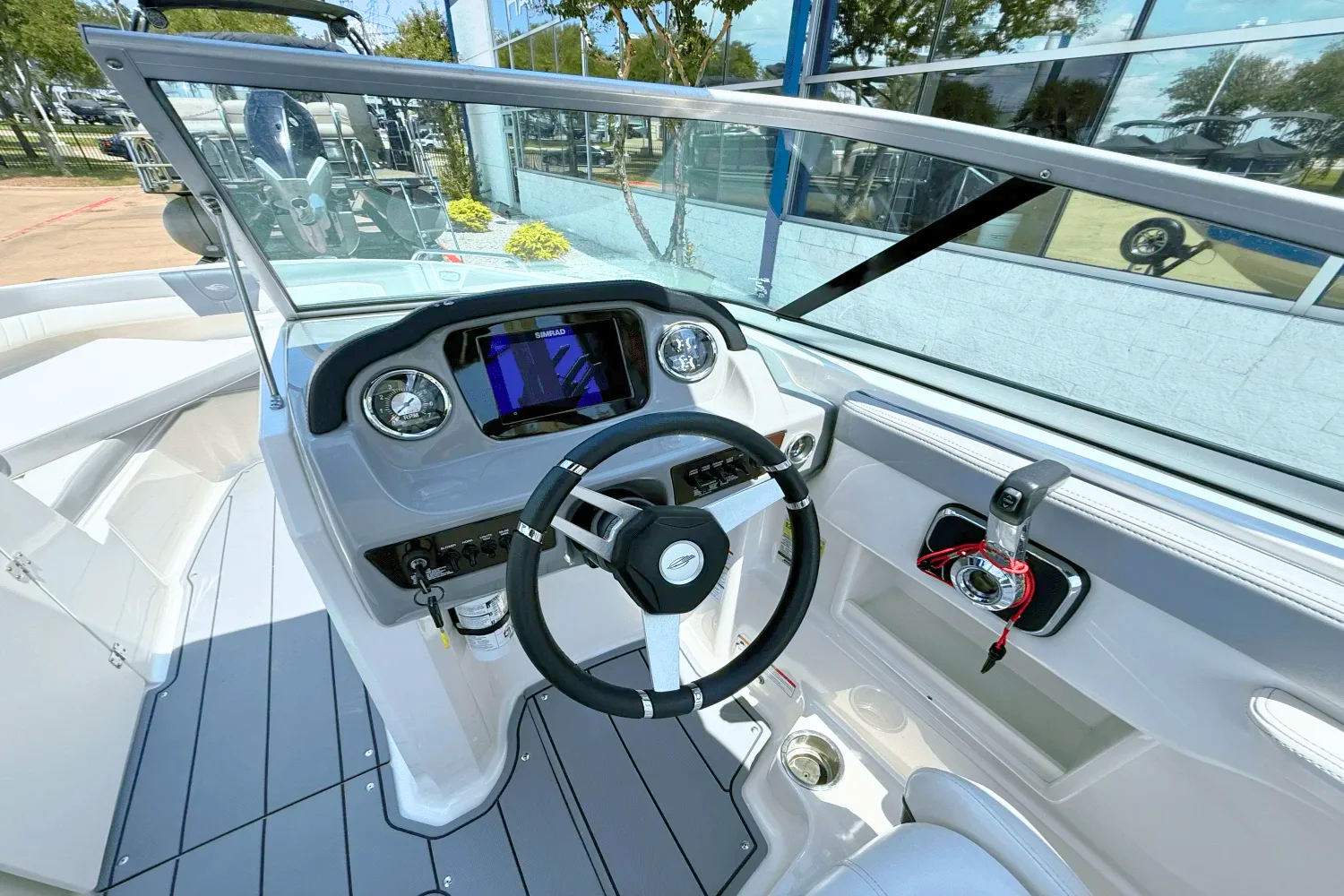 2021 Chaparral 230 SSI Image Thumbnail #19